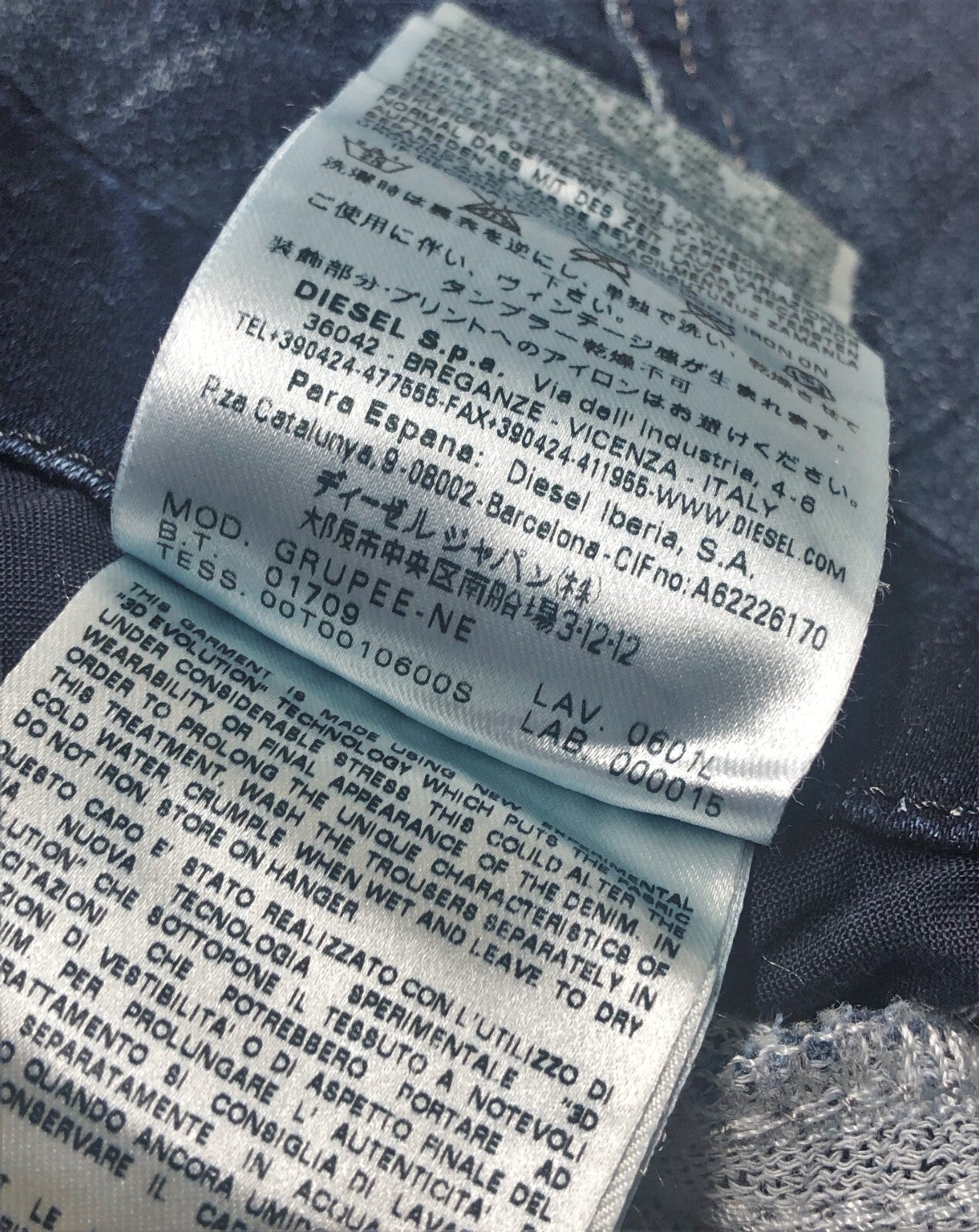 DIESEL Grupee-NE 0601L Women Jeans W25 Jogg Sweat Super Slim Stretch Dark Blue
