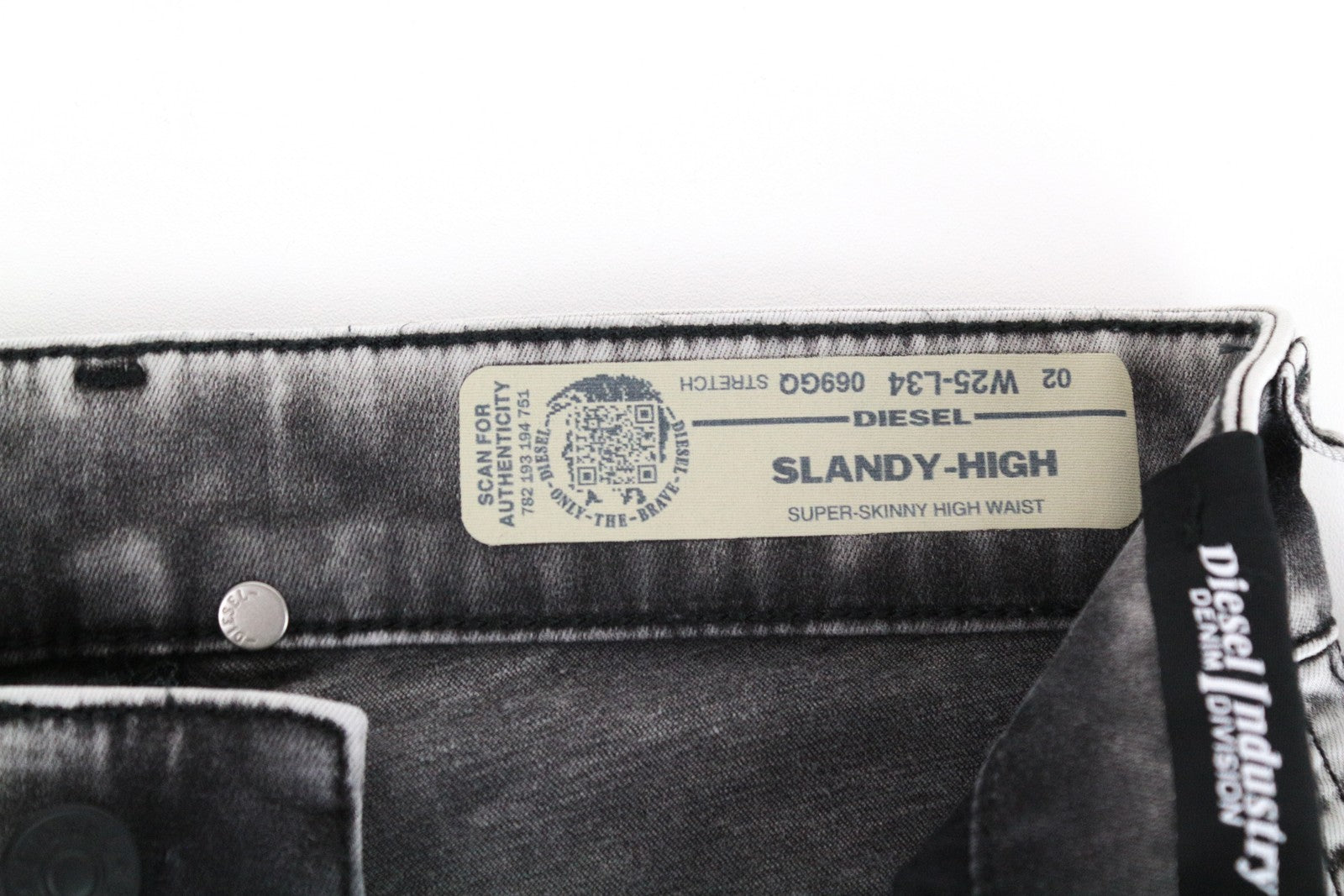 DIESEL Slandy-High 069GQ Women Jeans W25/L34 Super Skinny Grey Cotton Stretch