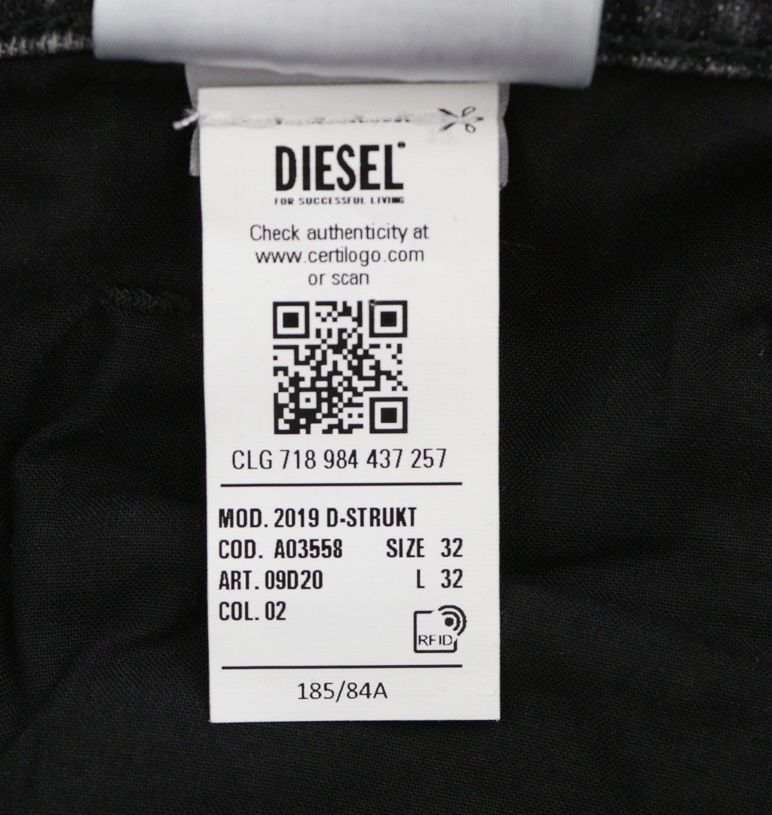 DIESEL 2019 D-Strukt 09D20 Mens Jeans W32/L32 Slim  Mid Waist Distress RRP€195