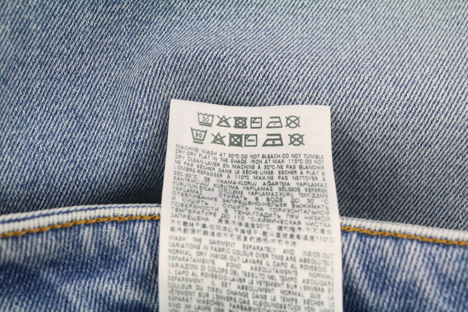 DIESEL 1979 Sleenker 9B92S Men Jeans W32/L32 Low Waist Skinny Fit Washed Blue