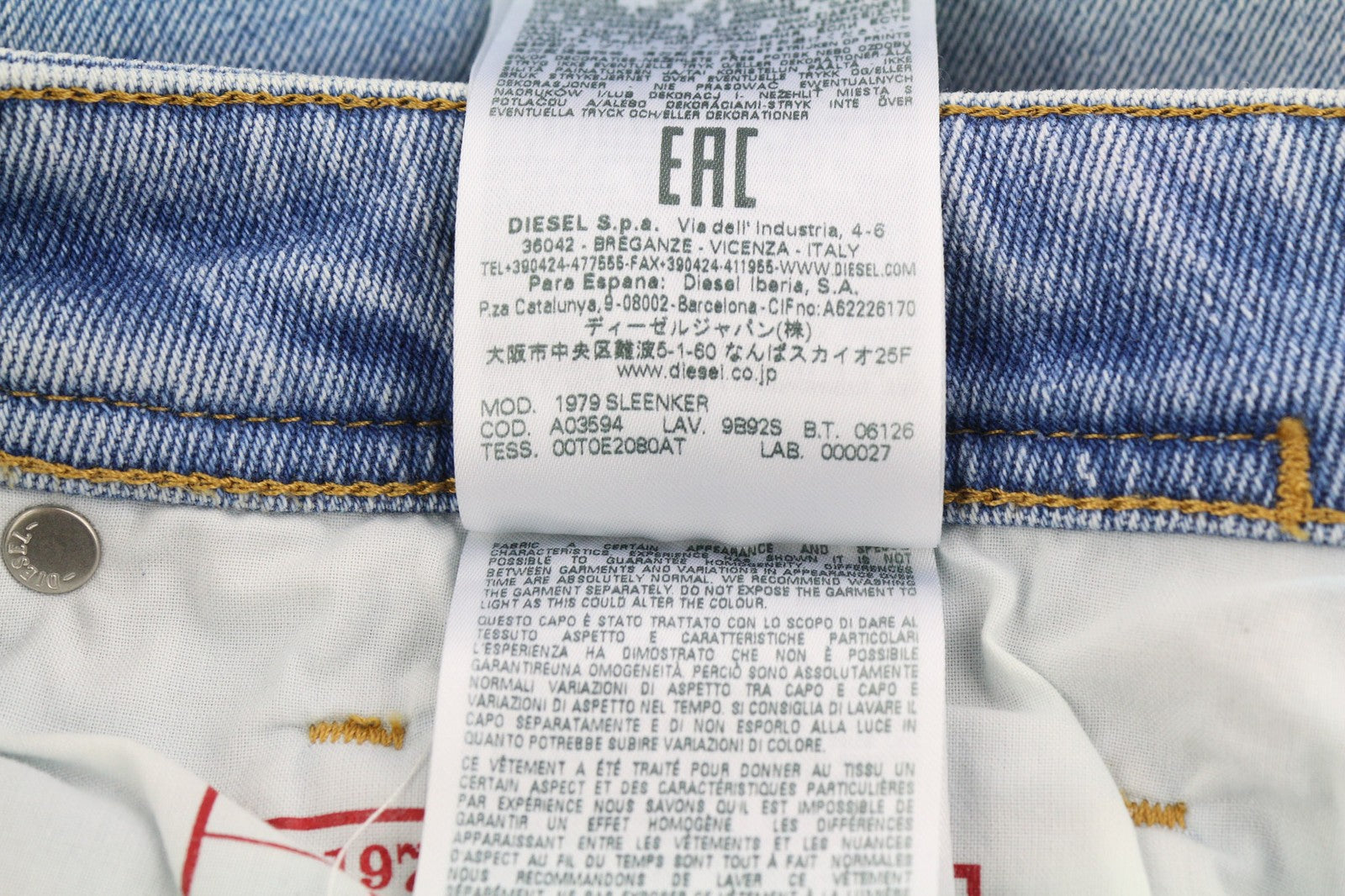 DIESEL 1979 Sleenker 9B92S Men Jeans W32/L32 Low Waist Skinny Fit Washed Blue