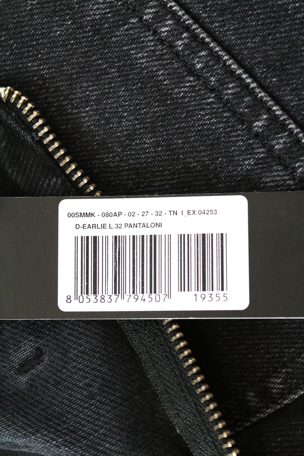 DIESEL D-Earlie 080AP W27/L32 Crop Slim Black Washed Cotton Stretch