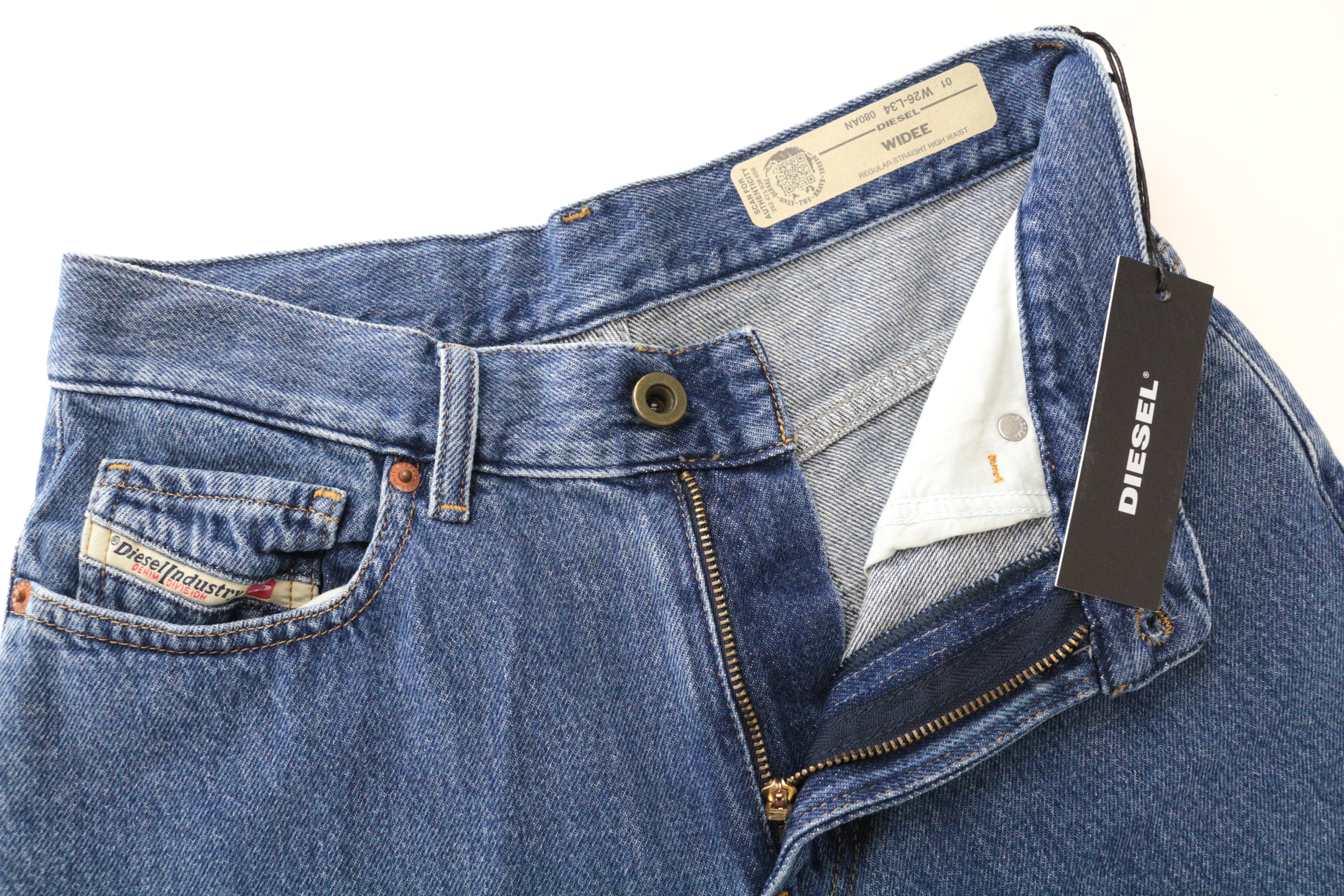 DIESEL Widee 080AN Women's W26/L34 Straight Blue Washed Denim Jeans