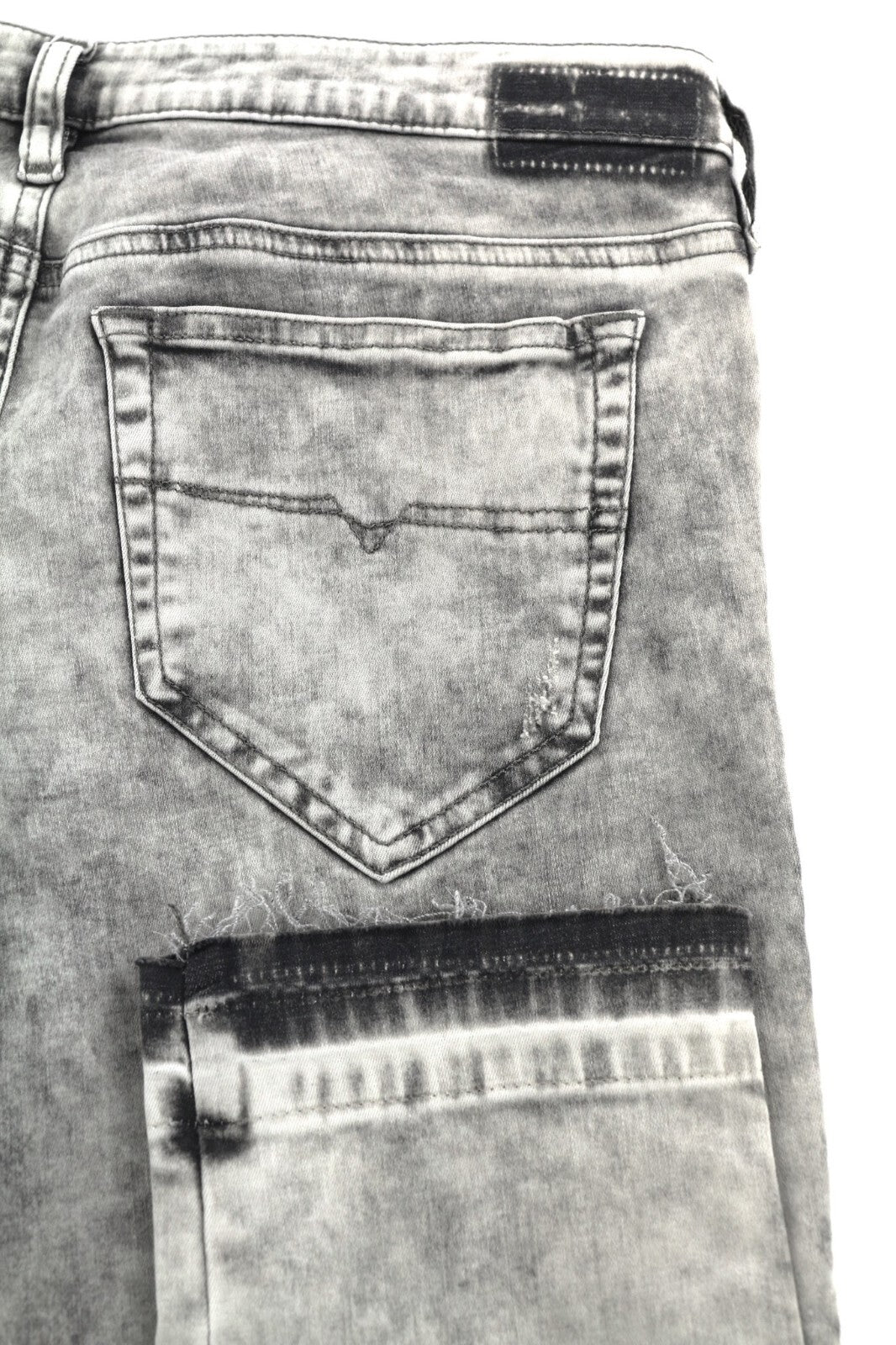 DIESEL Skinzee Low-C 0679C Womens Jeans W30/L32 Super Slim Skinny Waist Grey