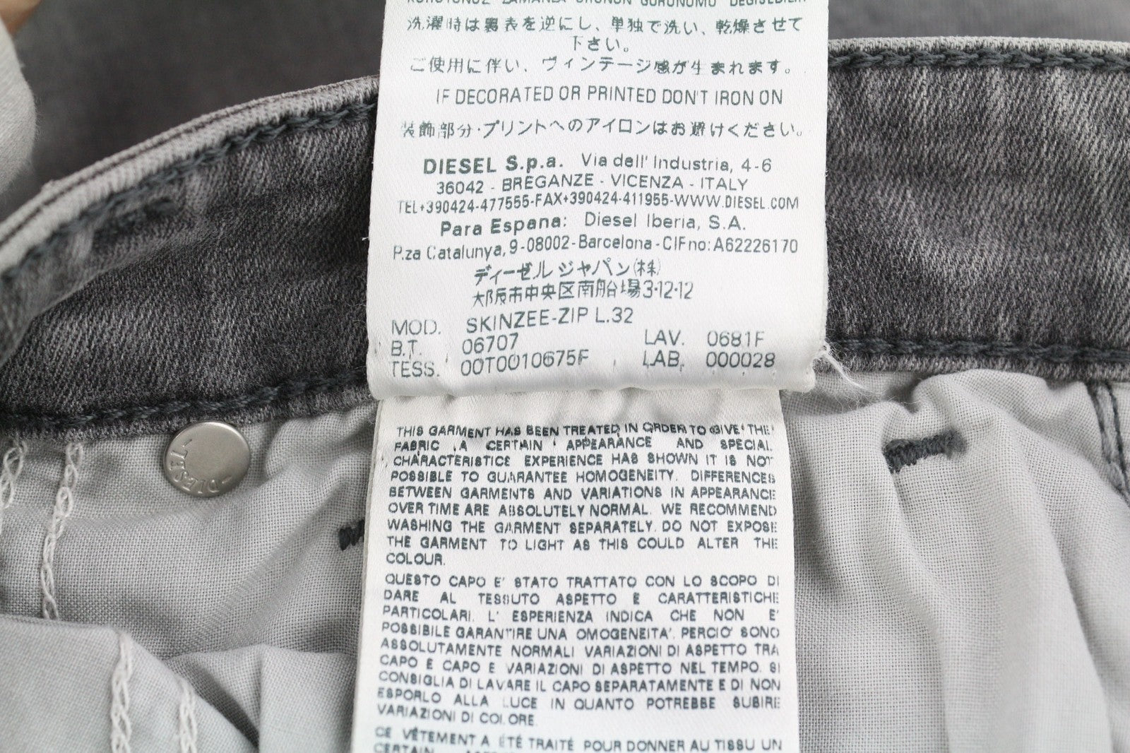 DIESEL Skinzee-Zip 0681F Womens Jeans W24/L32 Super Slim Skinny RRP€180