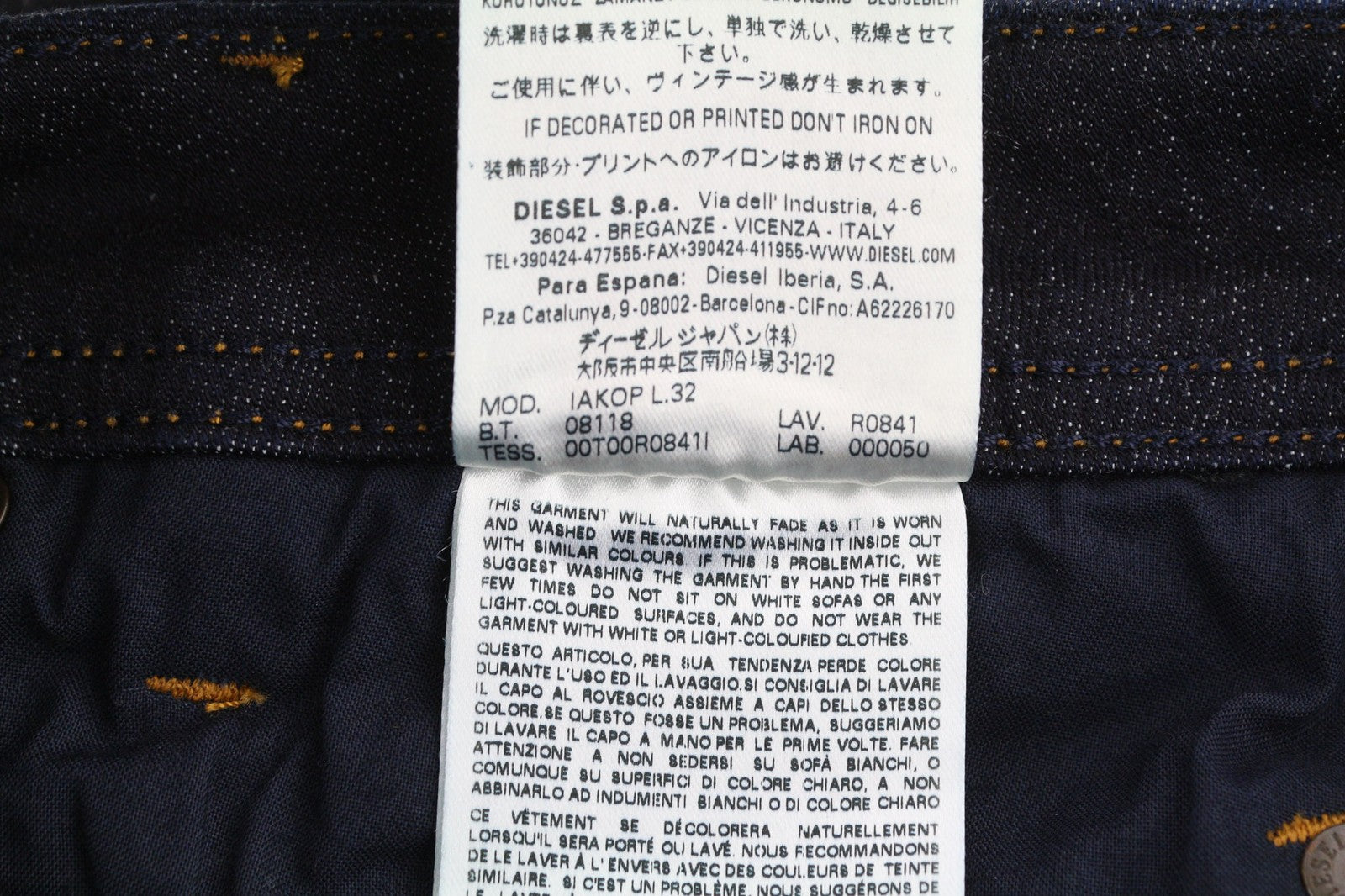 DIESEL Iakop R0841 Mens Jeans W28/L32 Regular Slim Tapered Stretch Dark Blue