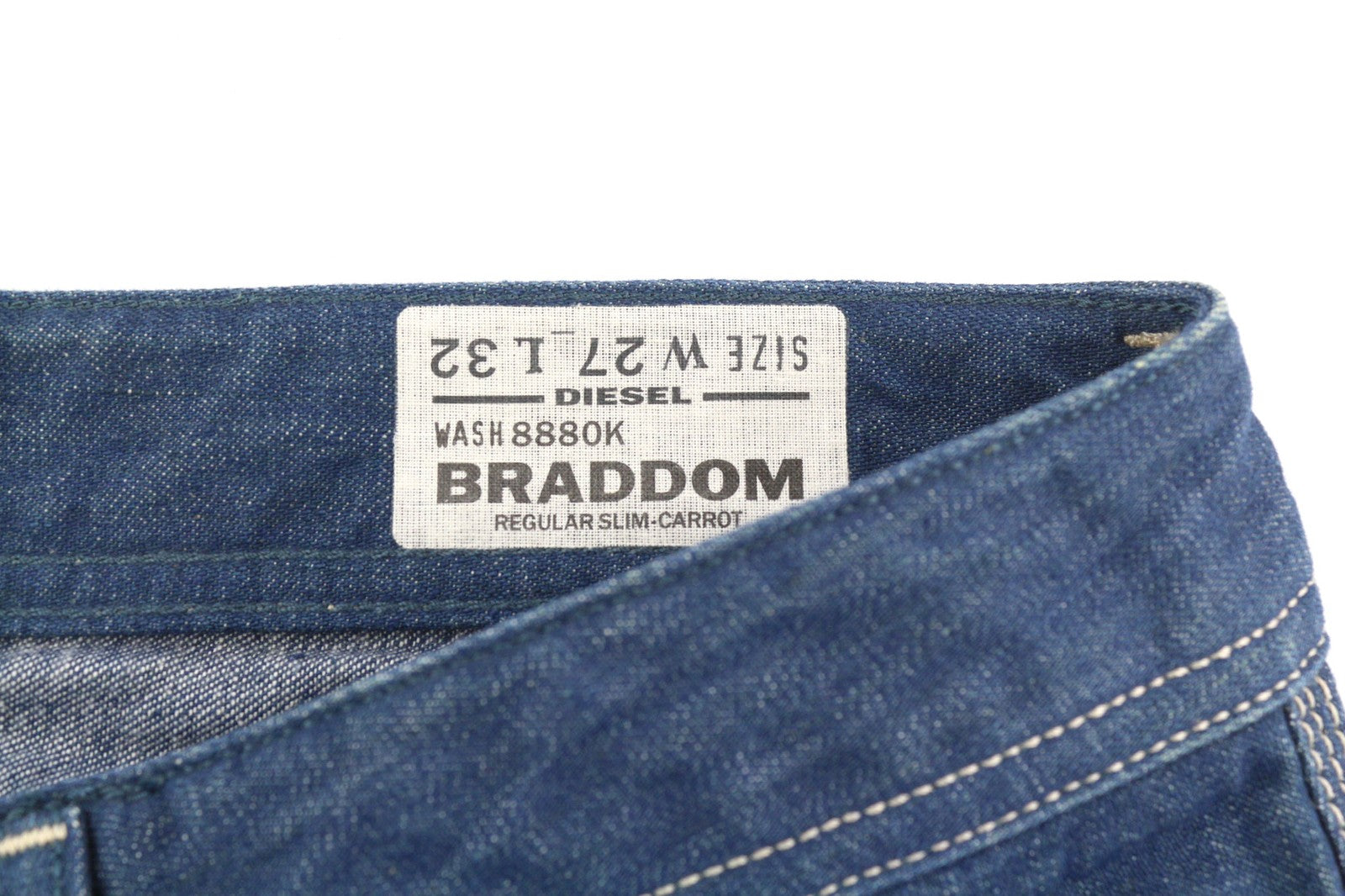 DIESEL Braddom 8880K Mens Jeans W27/L32 Regular Slim Carrot ButtonWashed Blue