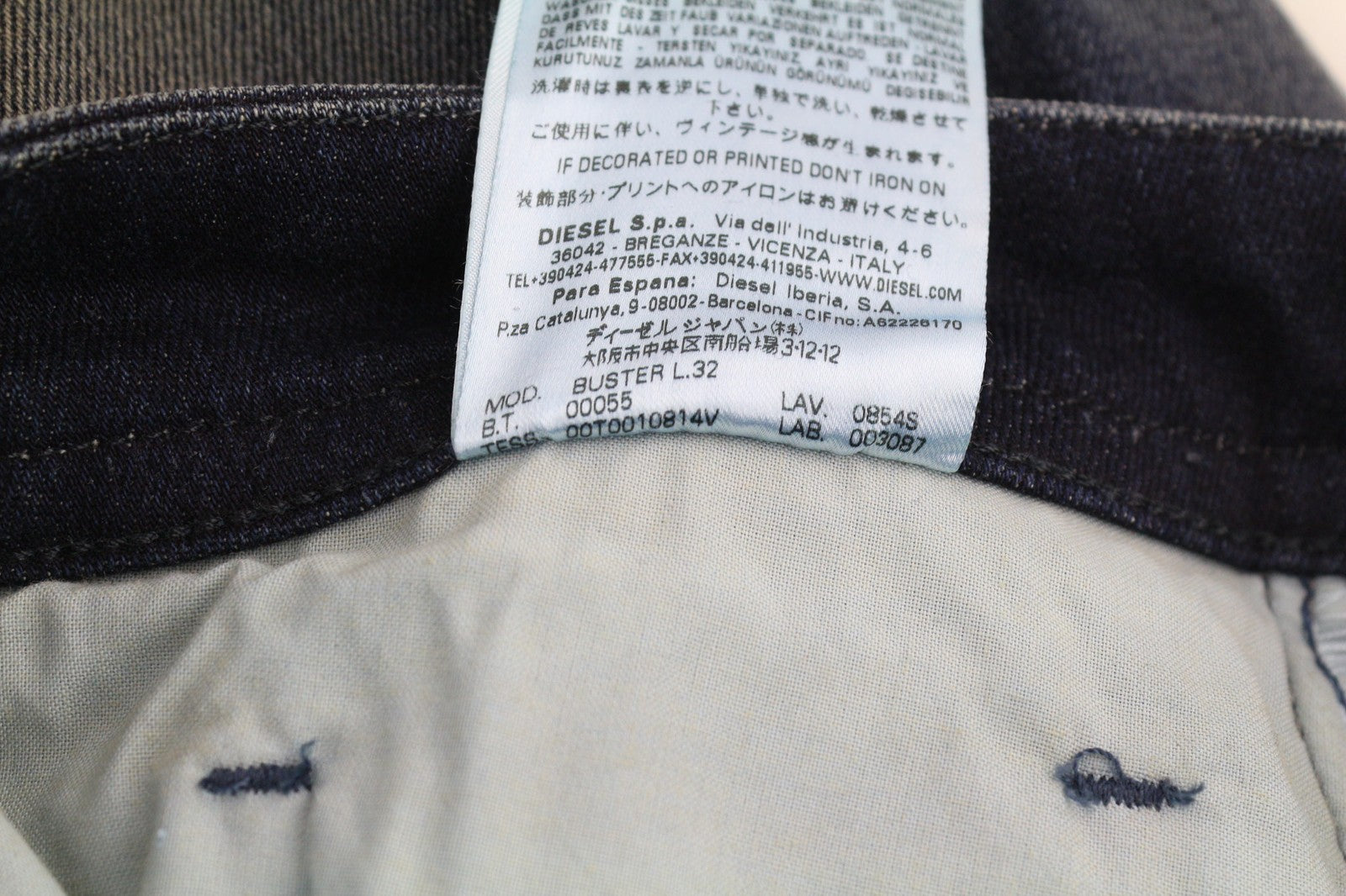 DIESEL Buster 0854S Mens Jeans W26/L32 Slim  Buttoned Ripped Distress Washed