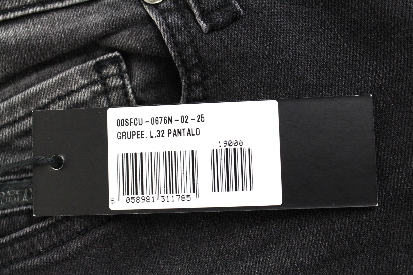 DIESEL Grupee 0676N Women's Jeans W25/L32 Skinny Fit Wash Stretch Grey