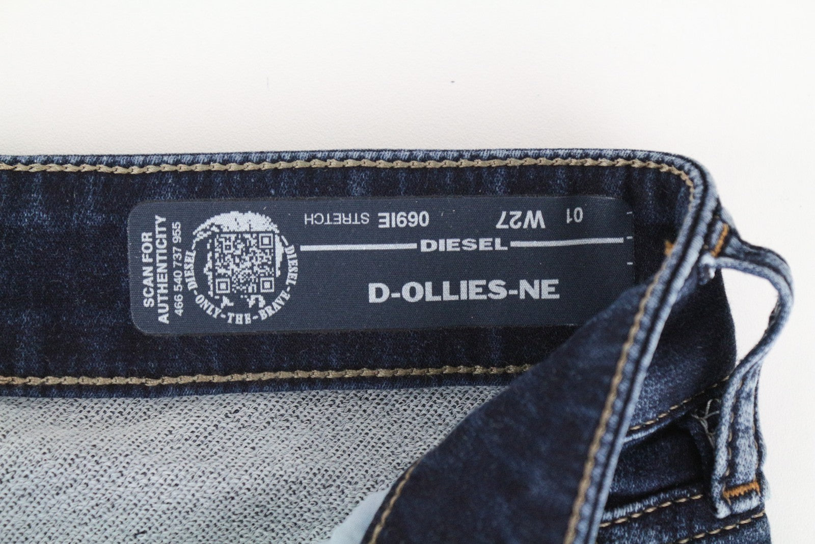 DIESEL D-Ollies-NE 069IE Women's W27 Slim Fit Wash Jogg Blue Stretch Jeans
