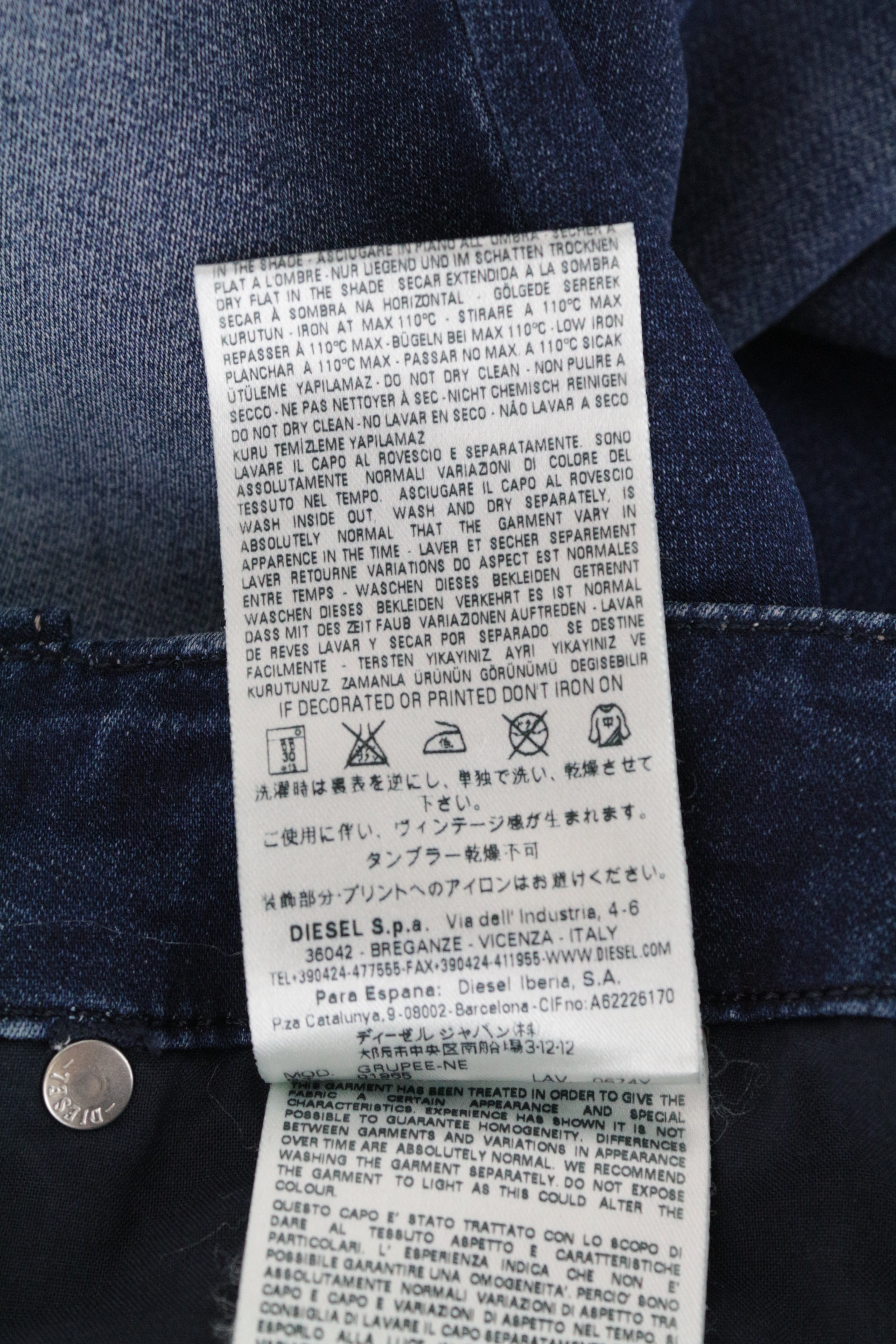 DIESEL Grupee-Ne 0674Y Women's W25 Blue Cotton Slim Wash Stretch Jogg Denim