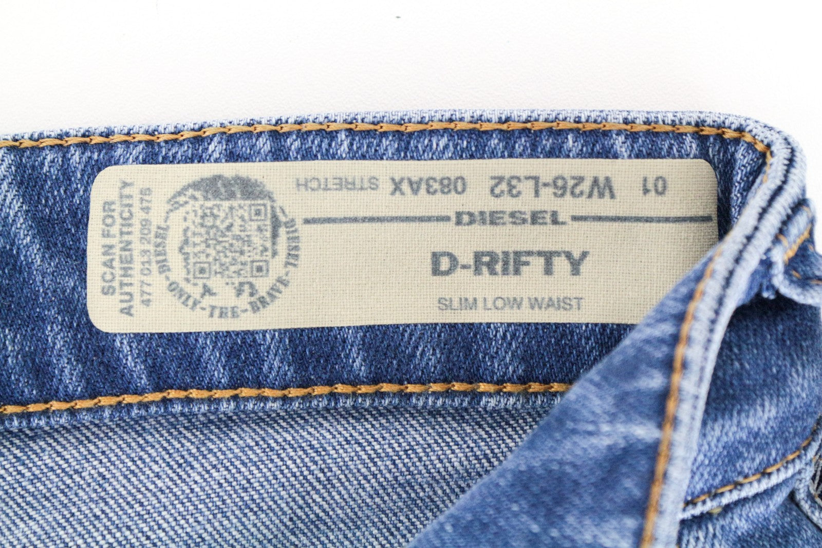 DIESEL D-Rifty 083AX Women's W26/L32 Slim Fit Blue Low Waist Cotton Stretchy