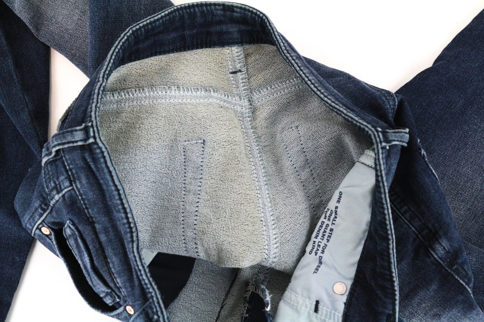 DIESEL Gracey-Ne 0686W Women's W23 Slim Blue Cotton Jogg Stretch Jeans