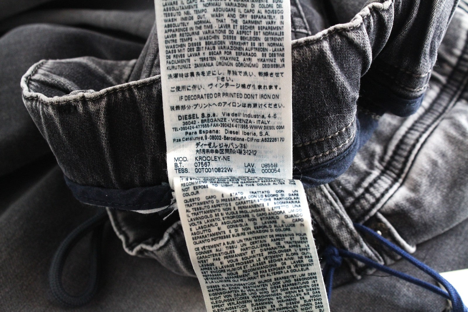 DIESEL Krooley-NE 0855B Men's W38 Slim Carrot Fit Jogg Mid-Grey Stretch Jeans