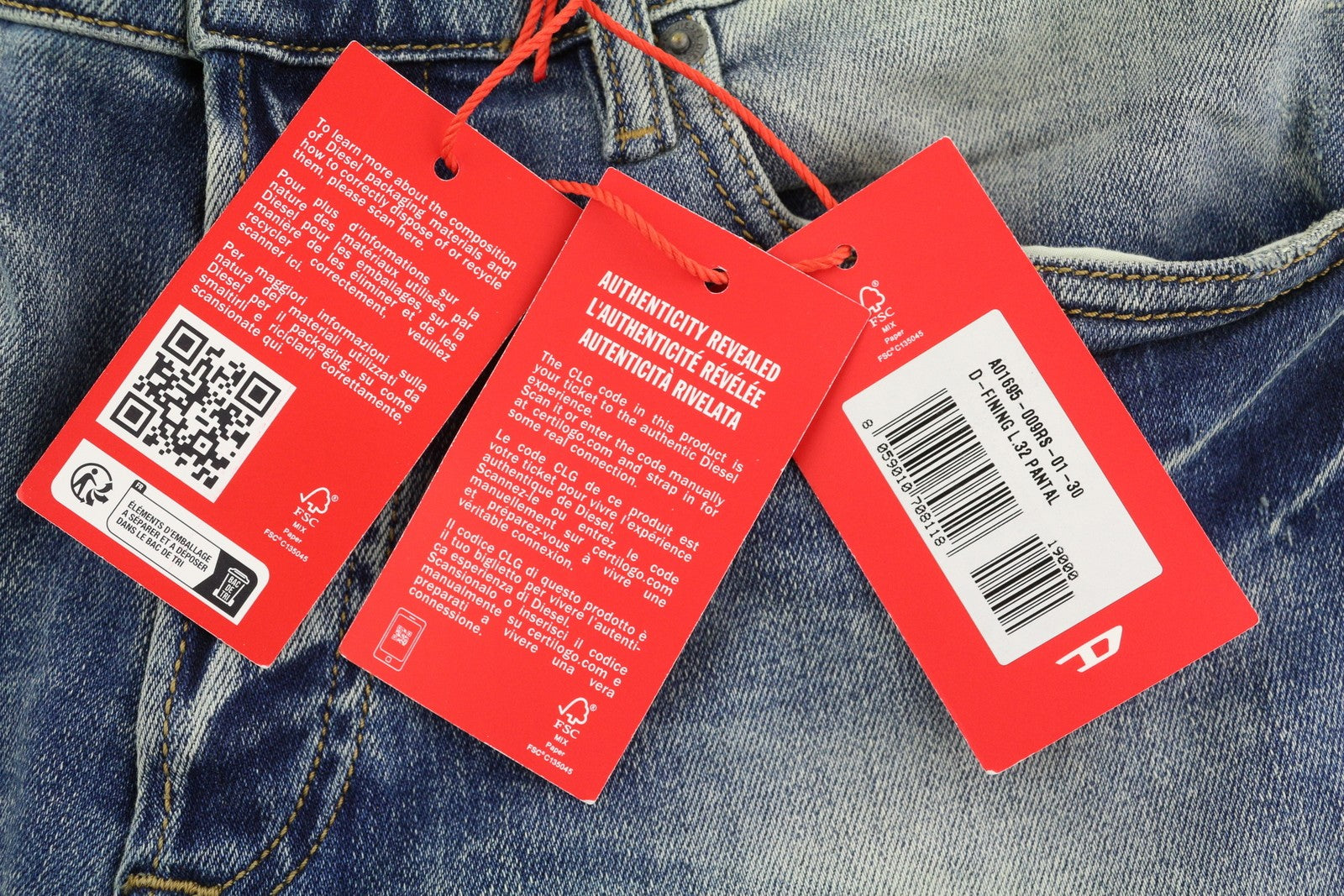 DIESEL D-Fining 009RS Men Jeans W30/L32 Tapered Leg Stretch Washed Logo Denim