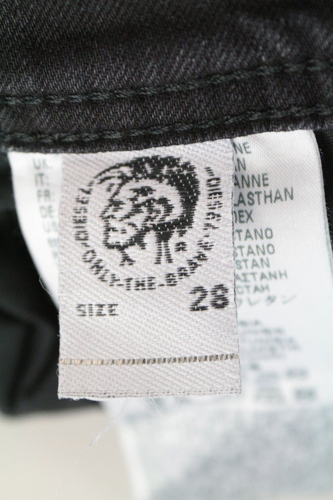 DIESEL Tepphar 069DV Men's Jeans W28/L30 Slim Carrot Blue Cotton Ripped