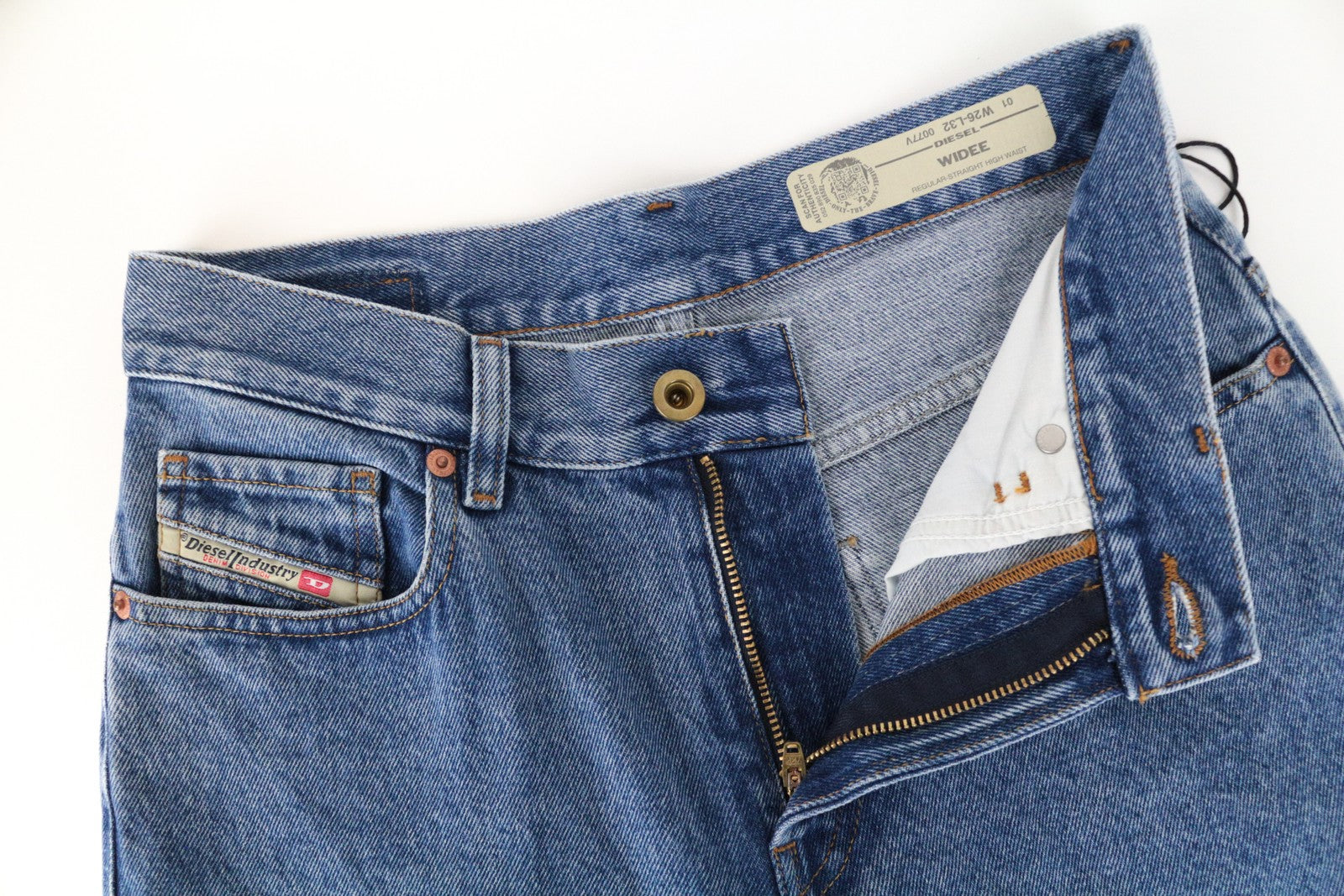 DIESEL Widee 0077V Women's Jeans W26/L32 Straight Blue High Waist Cotton Denim