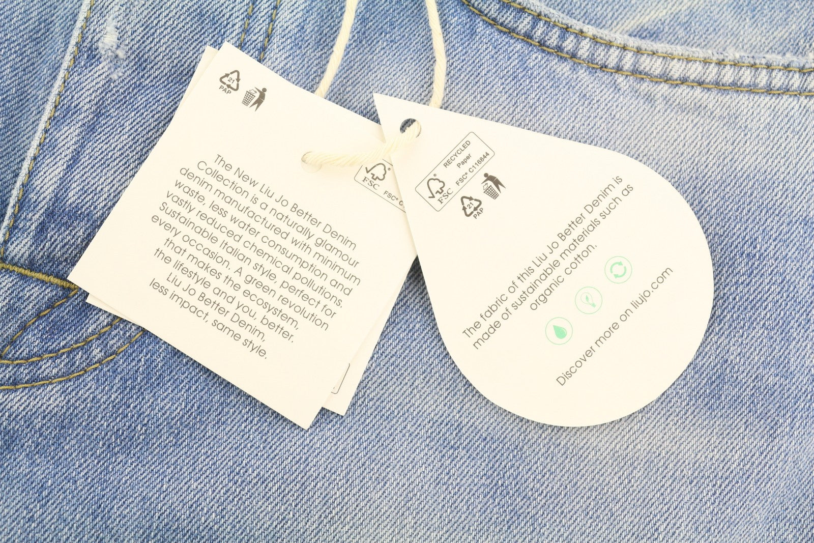 LIU JO Mom Womens Jeans W28  Blue Ripped Distress Ankle Length Slim