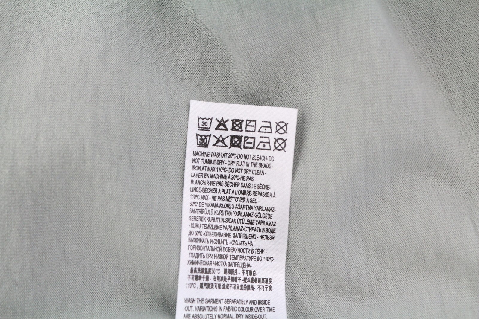 DIESEL T-Just-E20 vyriški marškinėliai pilki, išblukimo efekto apvali kaklo iškirpte, trumpomis rankovėmis, L dydžio 