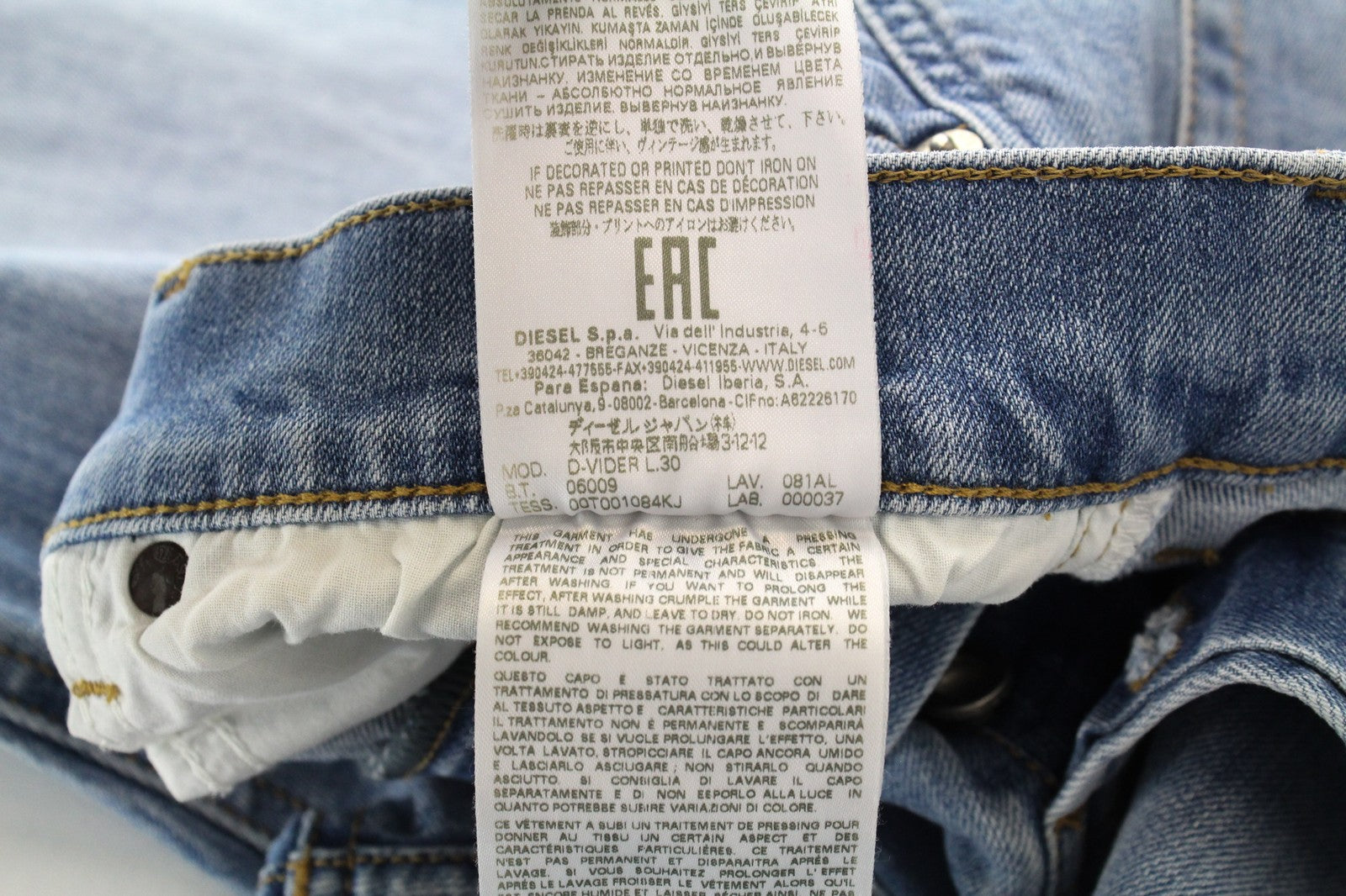 DIESEL D-Vider 081AL Men's W29/L30 Washed Stretch Carrot Fit Blue Denim