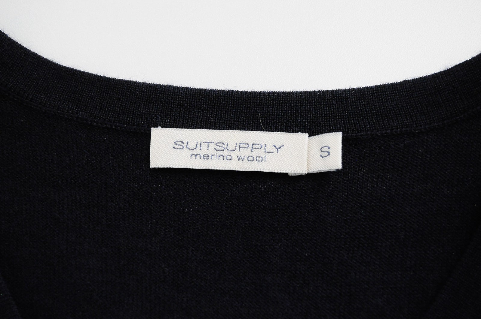 SUITSUPPLY Mens Merino Wool Navy Jumper S V-Neck Pullover Lightweight Knit