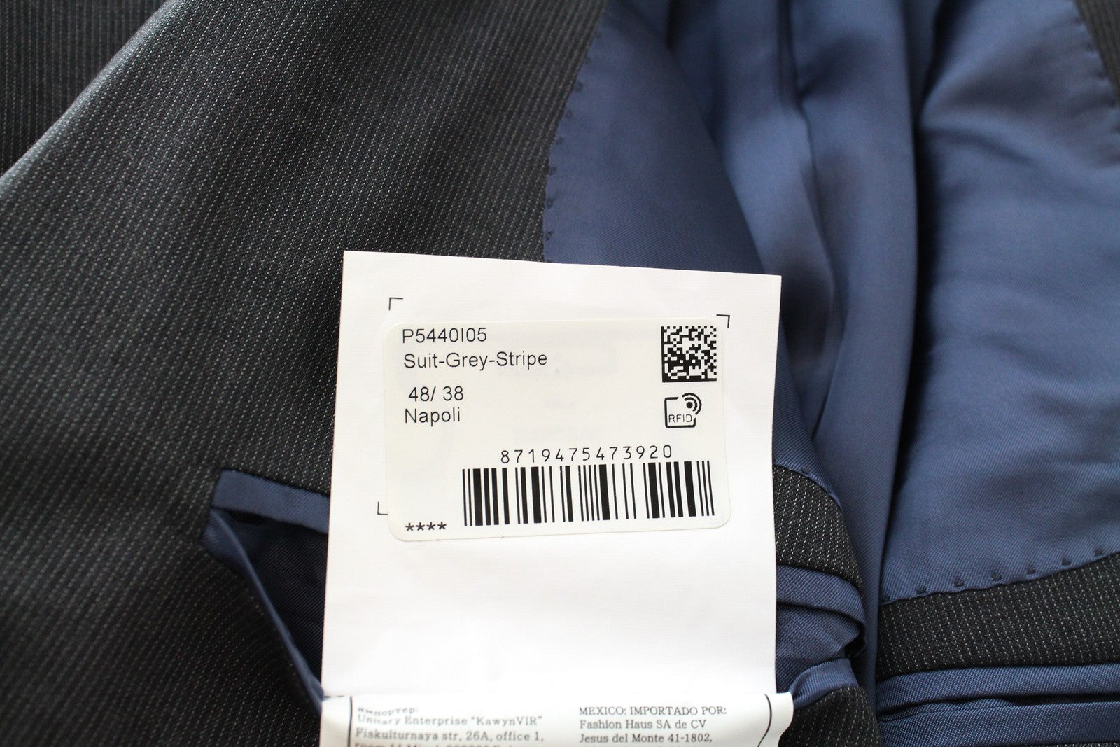 „SUITSUPPLY Napoli“ vyriškas pilkas supervilnos švarkas, UK38R, dryžuotas su sagomis