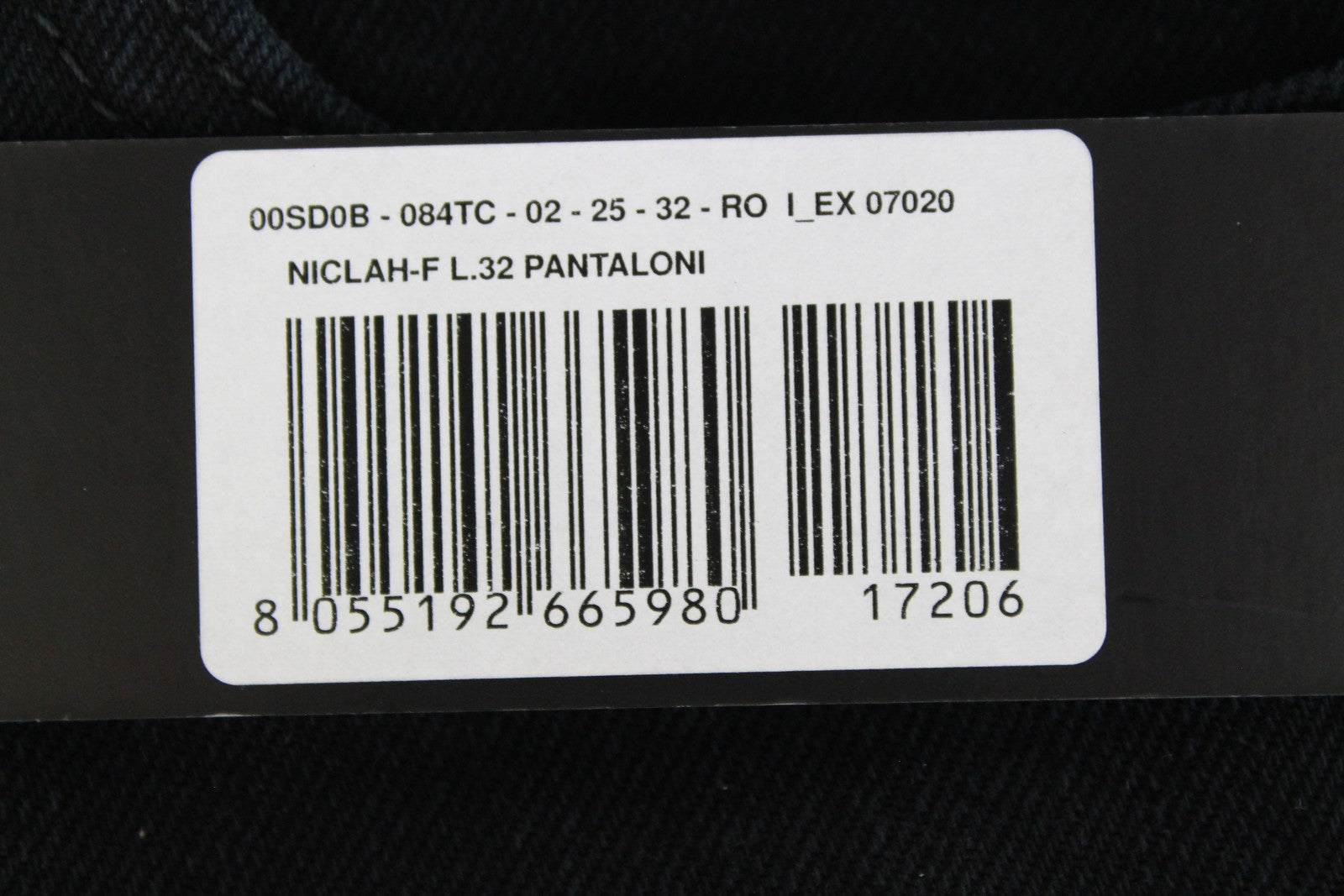 DIESEL Niclah-F 084TC Women's W25/L32 Straight Distressed High Waist Jeans