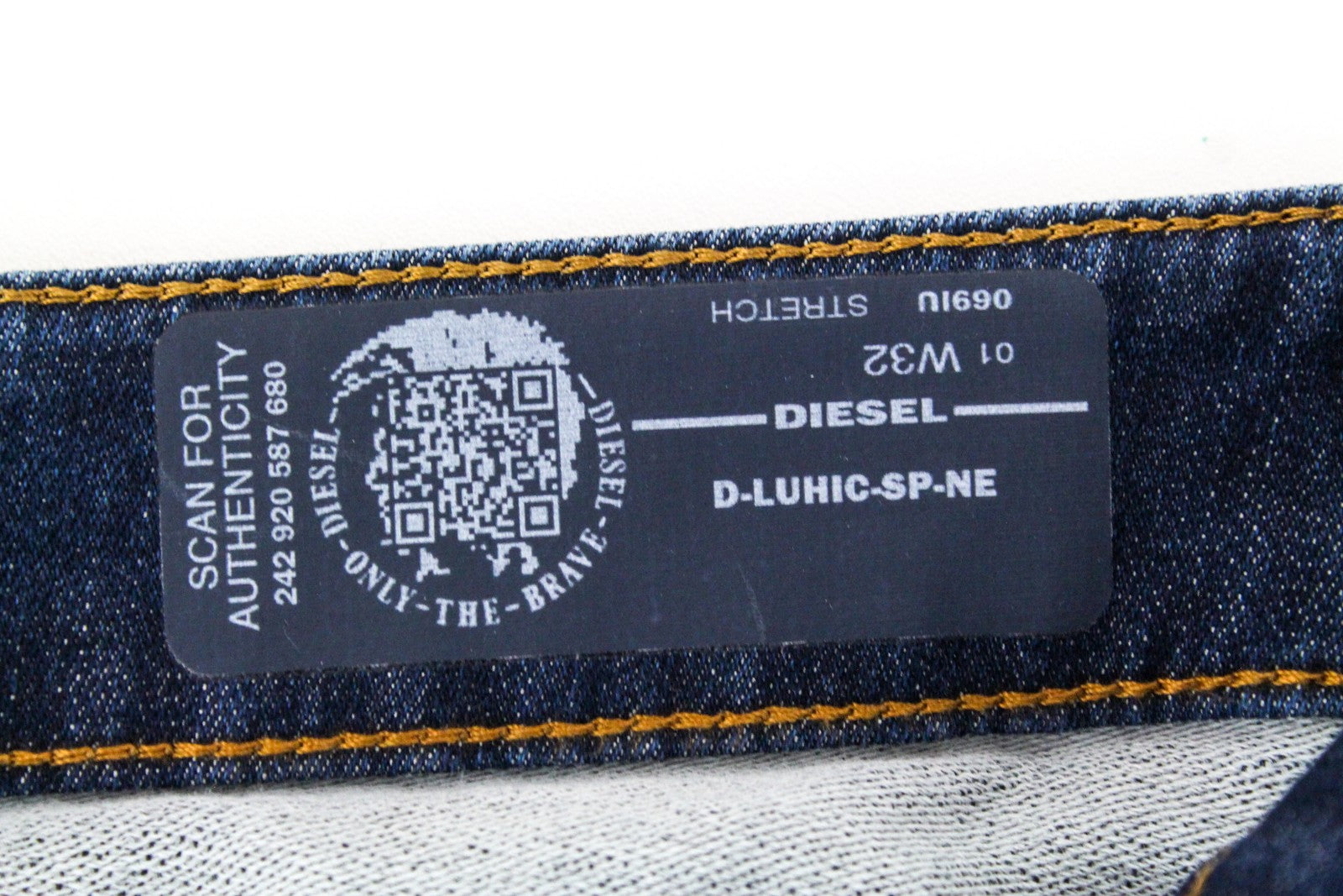 DIESEL D-Luhic-SP-NE 069IU Men's W32 Tapered Sweat Jogg Jeans Panel Contrast