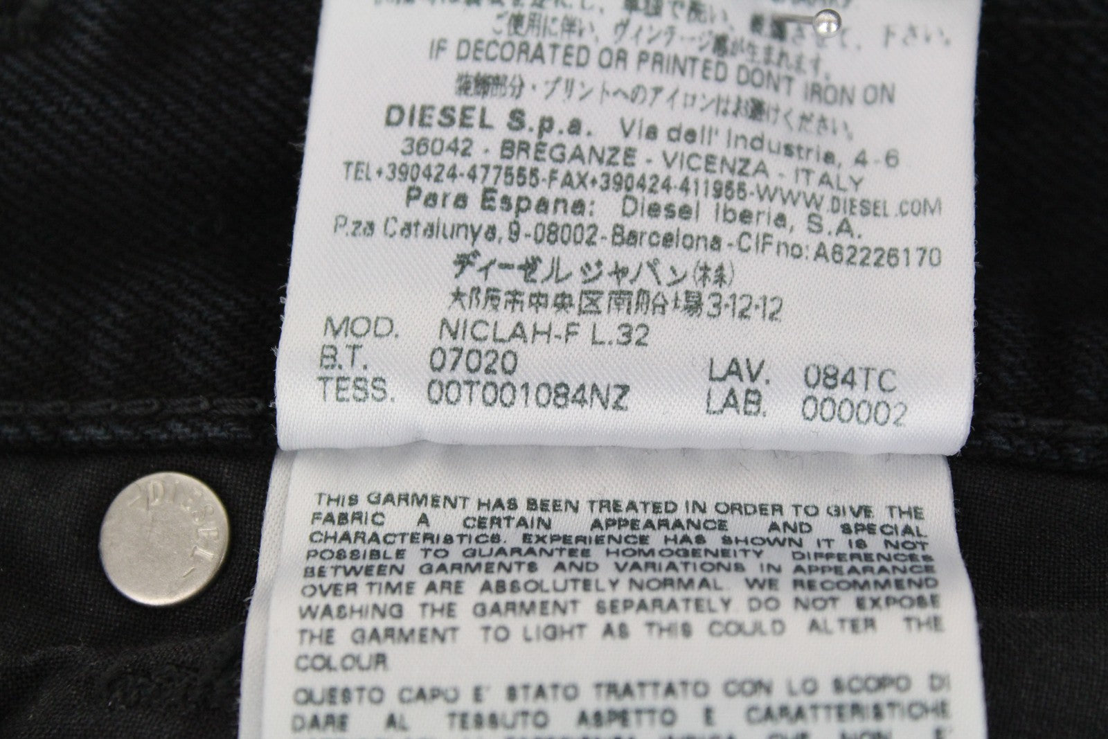 DIESEL Niclah-F 084TC Women's W25/L32 High Waisted Straight Jeans Distressed