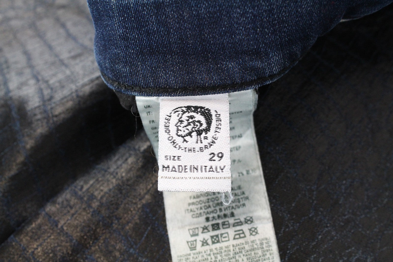 DIESEL D-Luite-SX-T 0094R W29 Women Jeans Animal Print Flared Sweat Jogg Coated