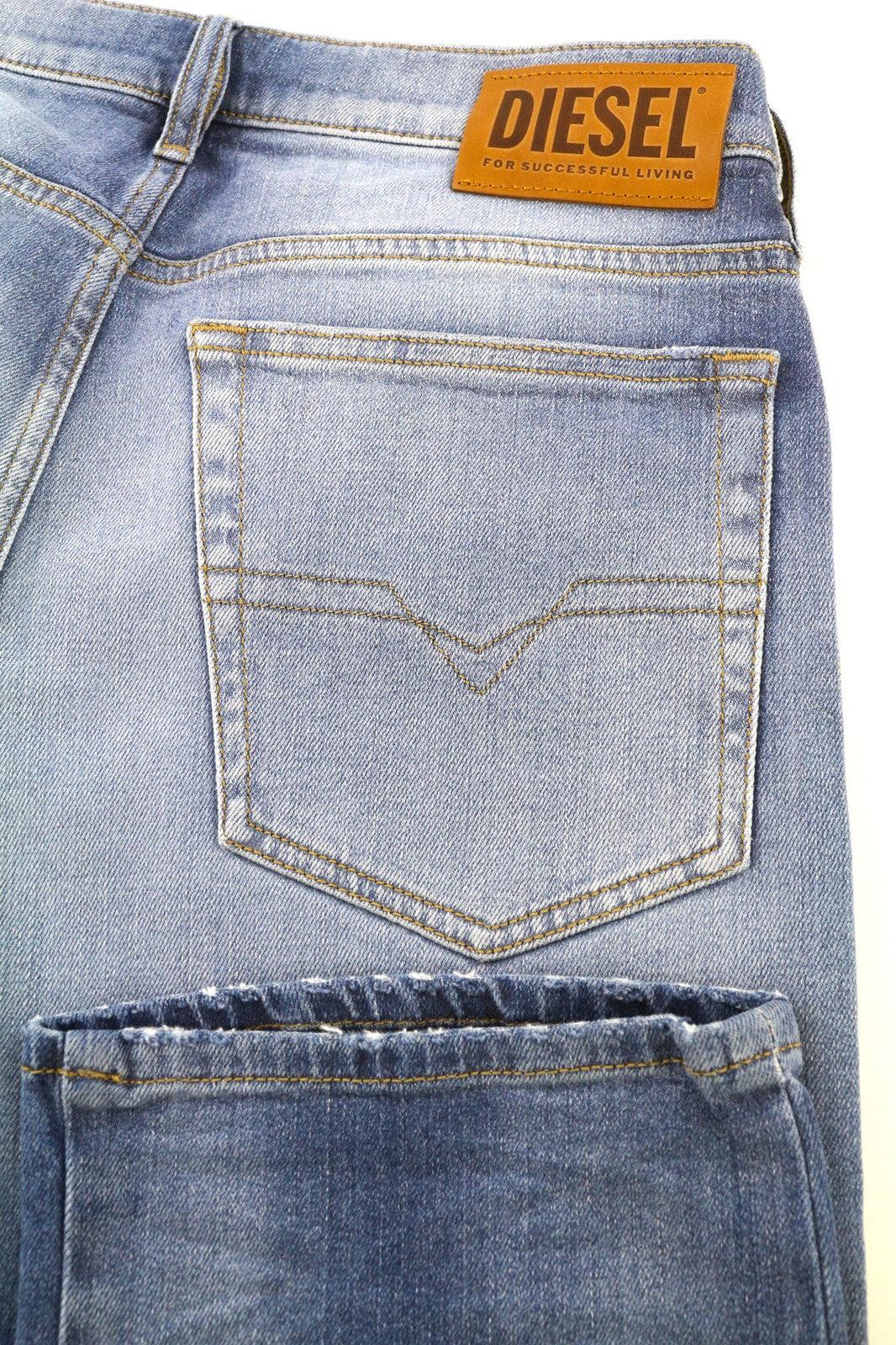 DIESEL D-Mihtry 009NF Men Jeans W30/L30 Blue Washed Straight  Stretch Button