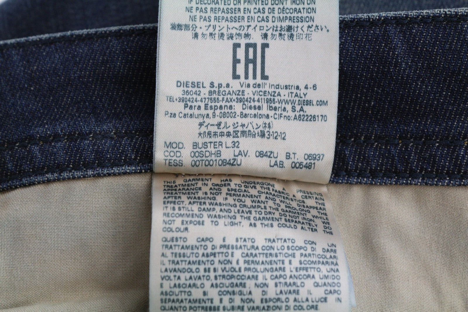 DIESEL Buster 084ZU Mens Jeans W40/L32 Washed Regular Slim Tapered  Stretch