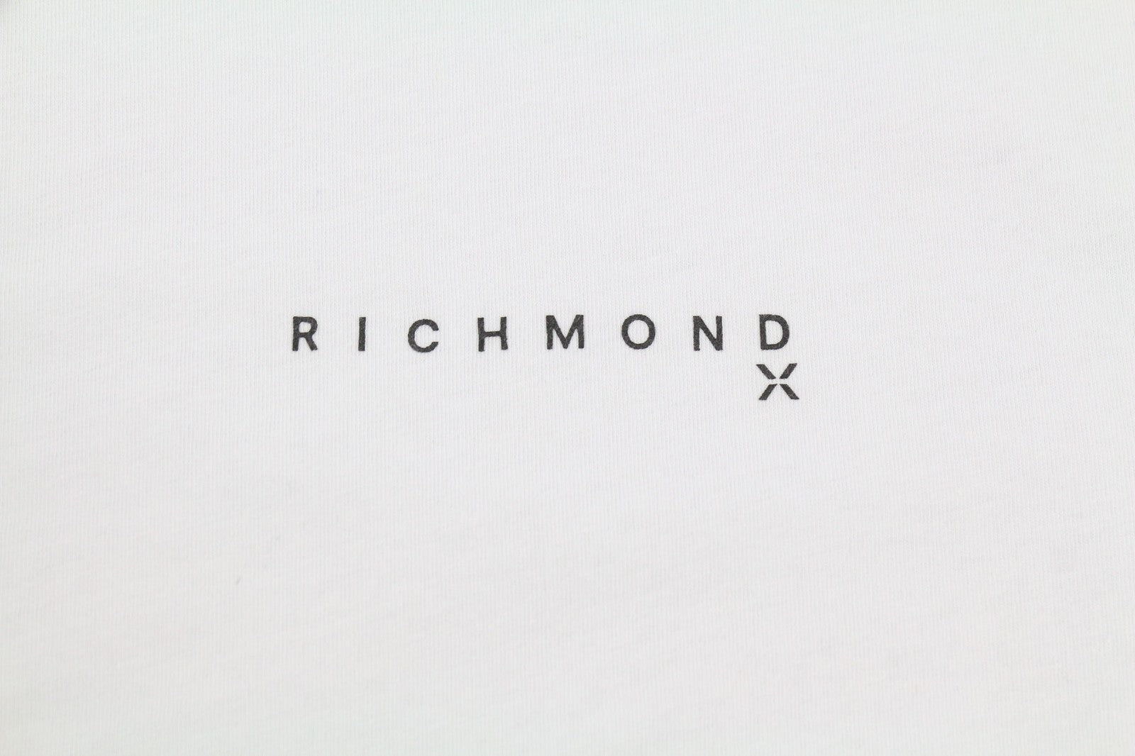 JOHN RICHMOND Mens T-Shirt M White Loose Crew Short Sleeve  All Seasons