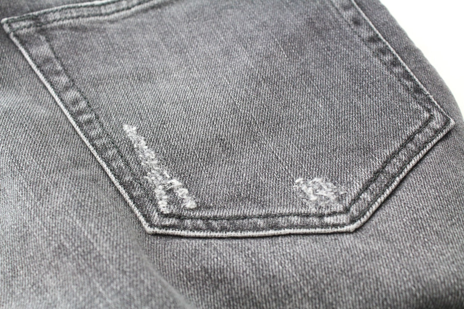 DIESEL D-Eetar 0890F W29/L30 Men Jeans Faded Grey Stretch Tapered Fit Distressed