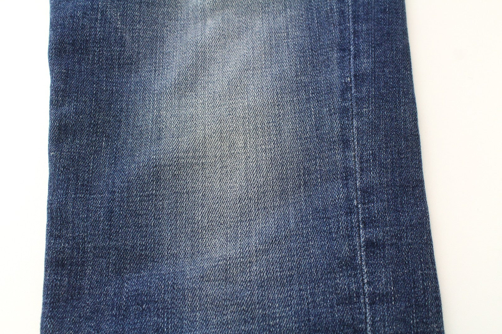 DIESEL D-Amny 086AV W31/L32 vyriški tamprūs džinsai su užtrauktuku, aptempti, dirbtinai sendinti 