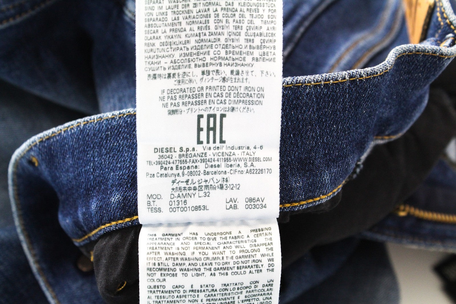 DIESEL D-Amny 086AV W31/L32 vyriški tamprūs džinsai su užtrauktuku, aptempti, dirbtinai sendinti 