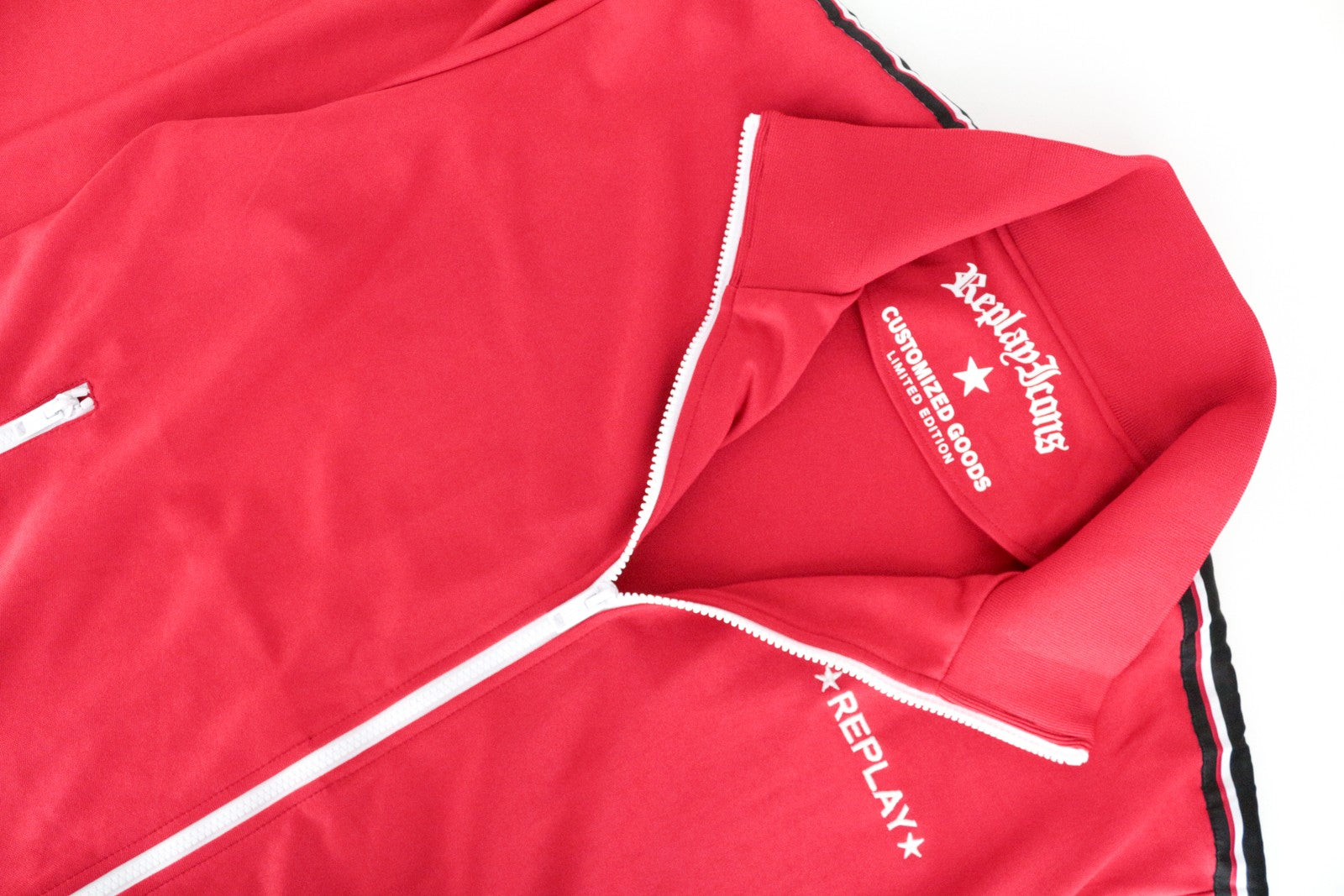 REPLAY Icons Men's Sweatshirt 2XL Zip-Up High Neck Logo Bright Red Crew Casual