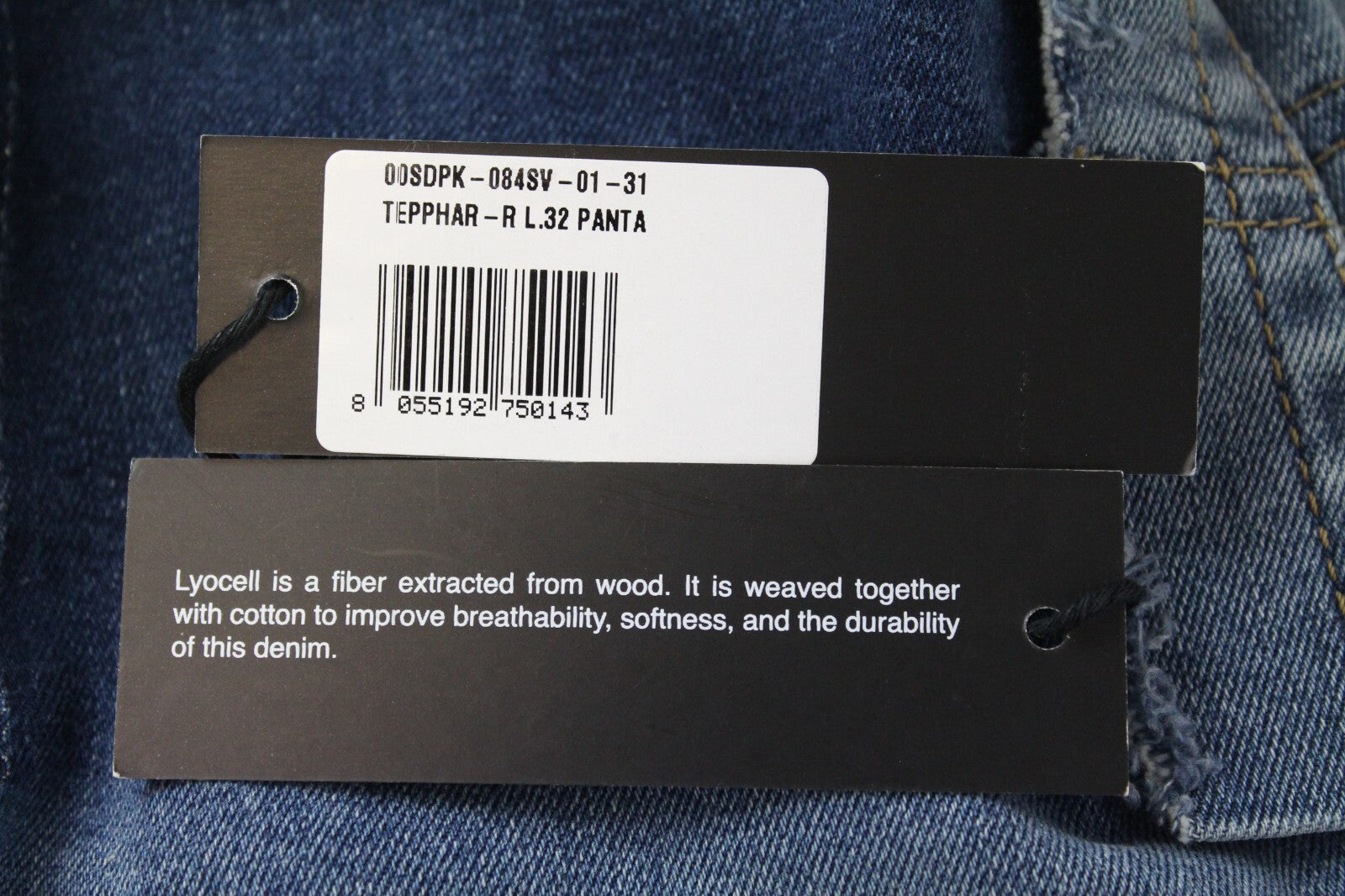 DIESEL Tepphar-R 084SV Mens Jeans W31/L32 Light Blue Slim  Buttoned Carrot