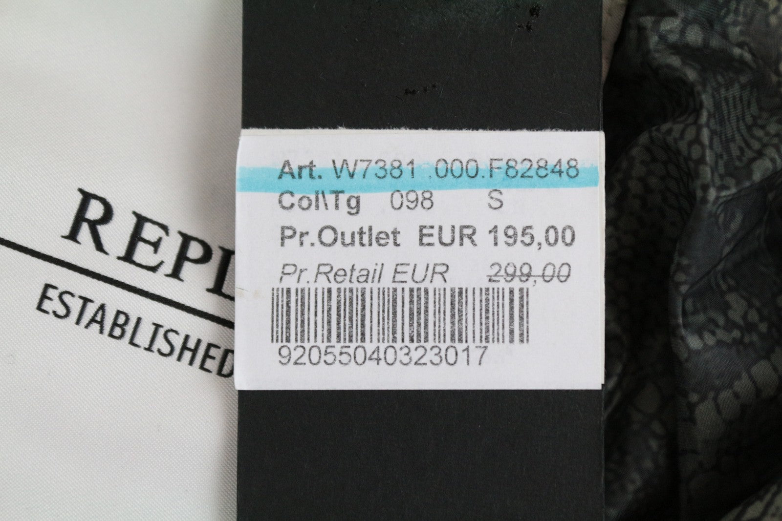 REPLAY Women's Jacket S Faux Fur Hooded Padded Quilted Mid-Length Pocketed Black