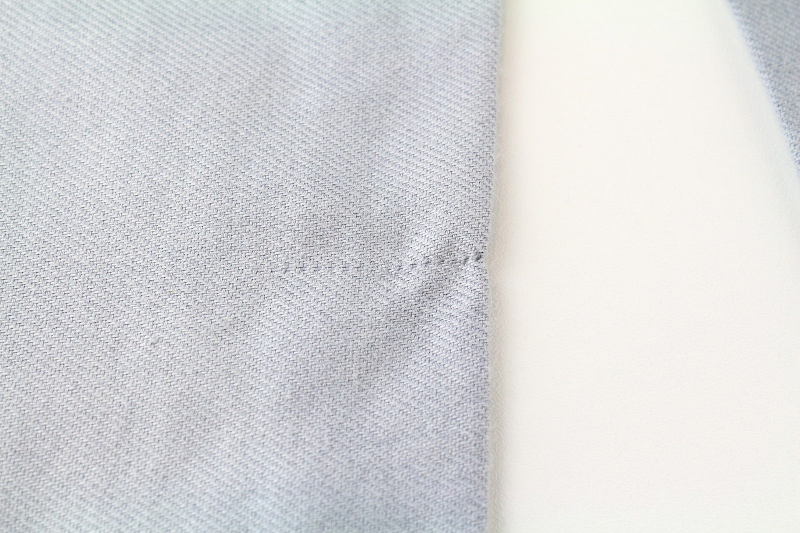 DENHAM Bonnie Jeans W23/L28 Blue Flared Linen  Washed Aged Look Painted