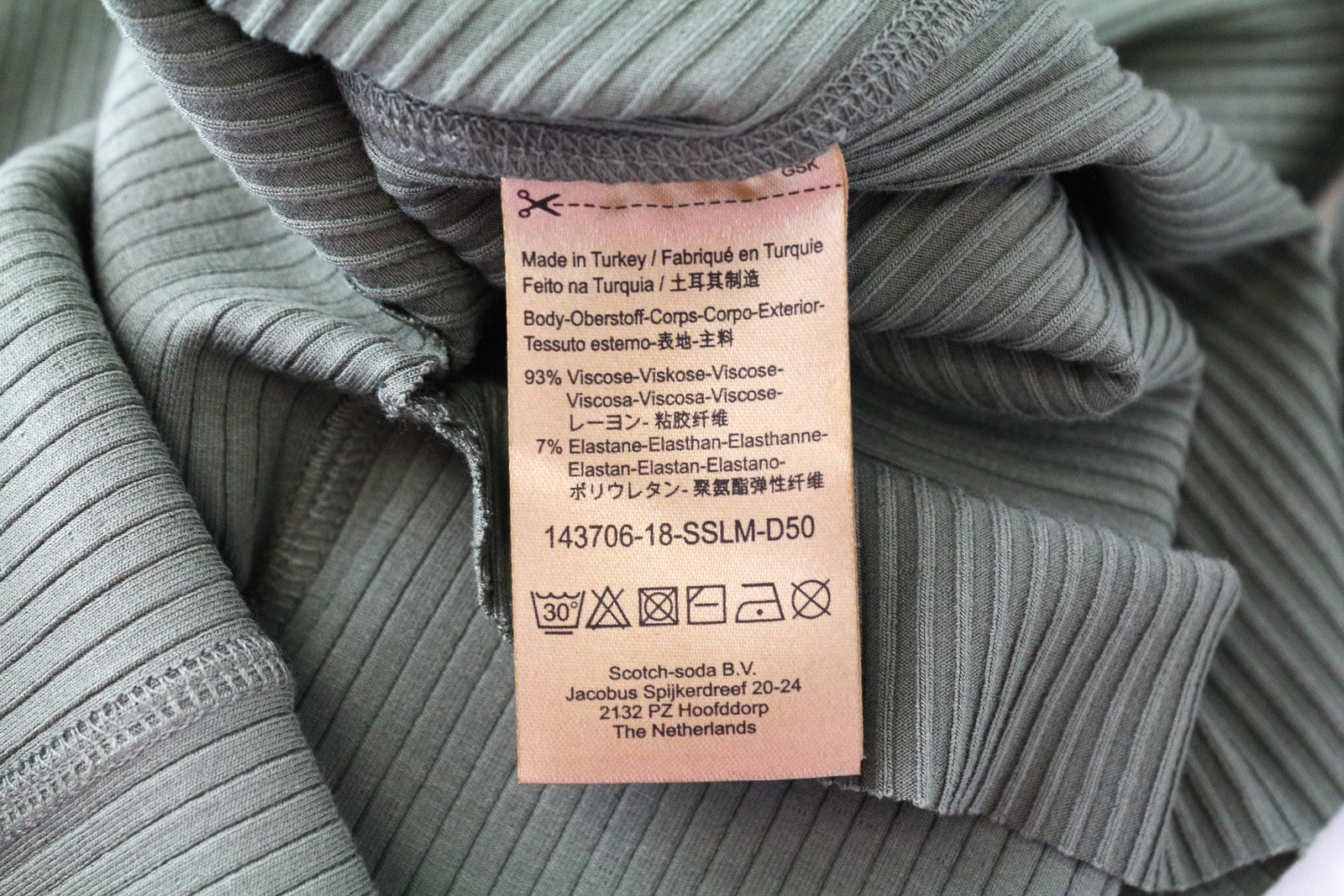 MAISON SCOTCH Green Ribbed Tee XS V-Neck Long Sleeve Stretch