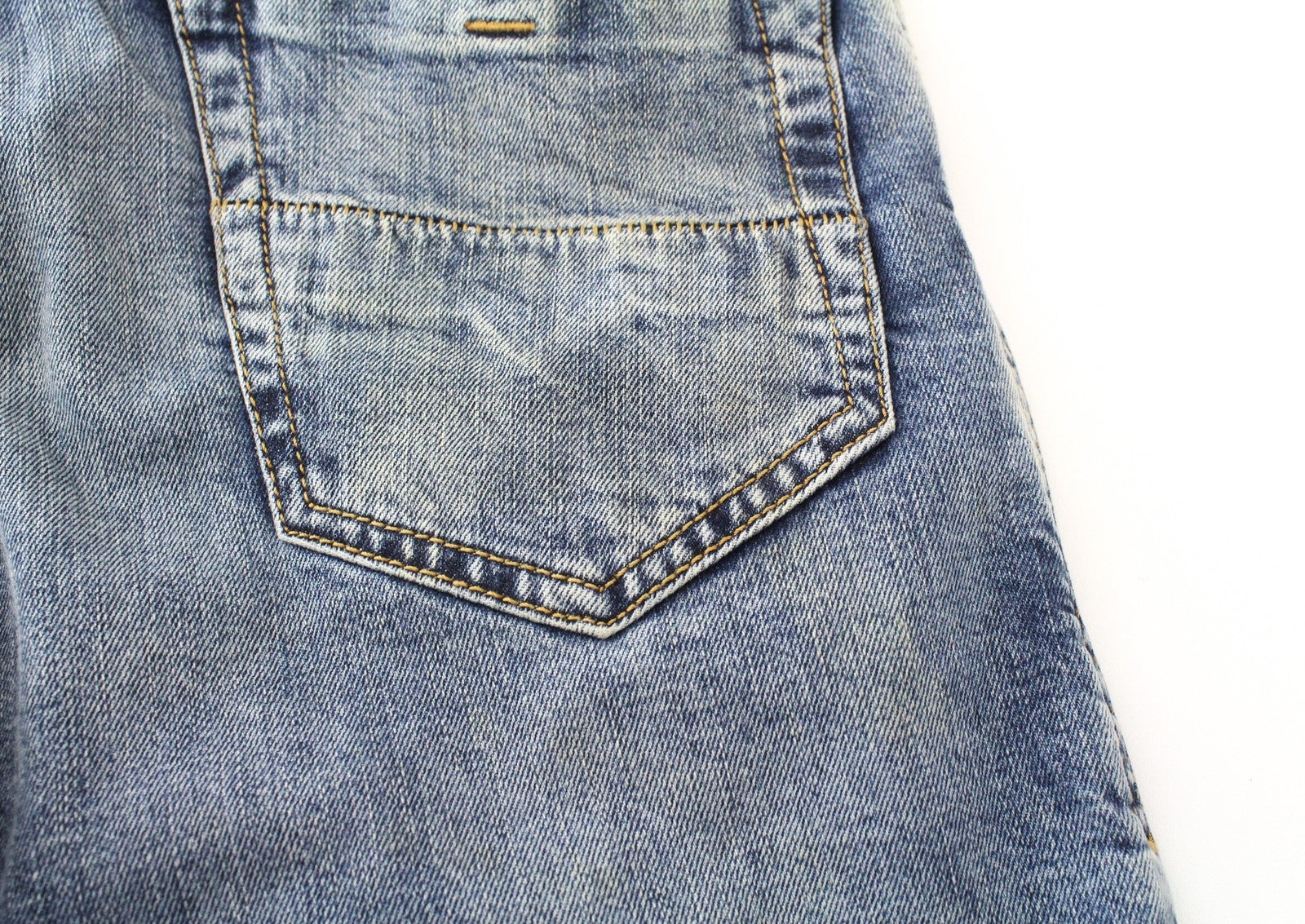 DIESEL Thommer 084UX vyriški W28/L32 Slim Skinny džinsai su akmens spalvos užtrauktuku 