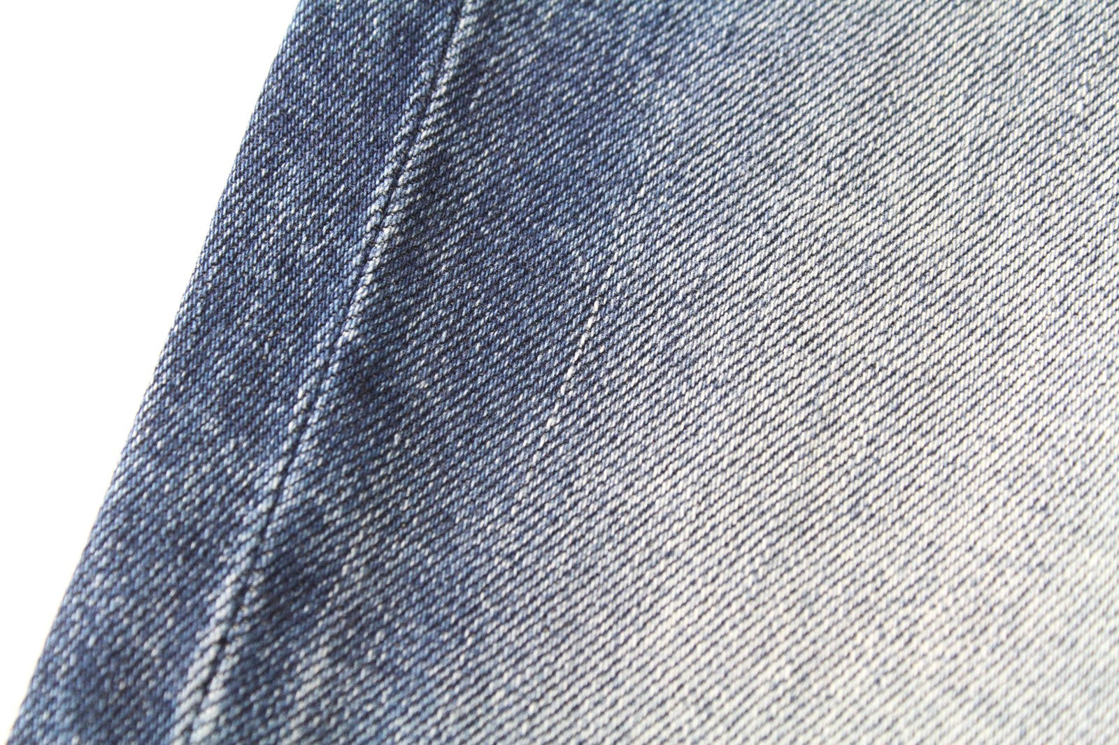 DIESEL D-Strukt 081AQ vyriški W29/L30 siaurėjantys plėšyti džinsai su akmens spalvos užtrauktuku 