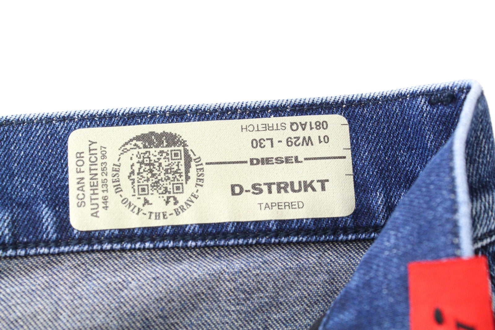 DIESEL D-Strukt 081AQ vyriški W29/L30 siaurėjantys plėšyti džinsai su akmens spalvos užtrauktuku 