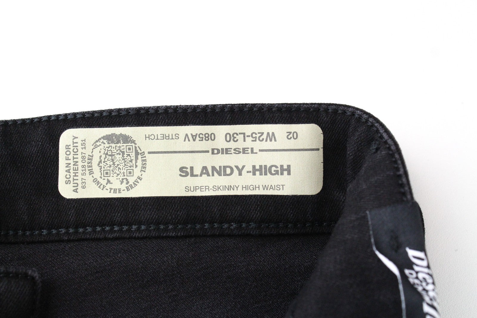 DIESEL Slandy 085AV Women's W25/L30 Distressed Hem Super Slim Skinny Jeans