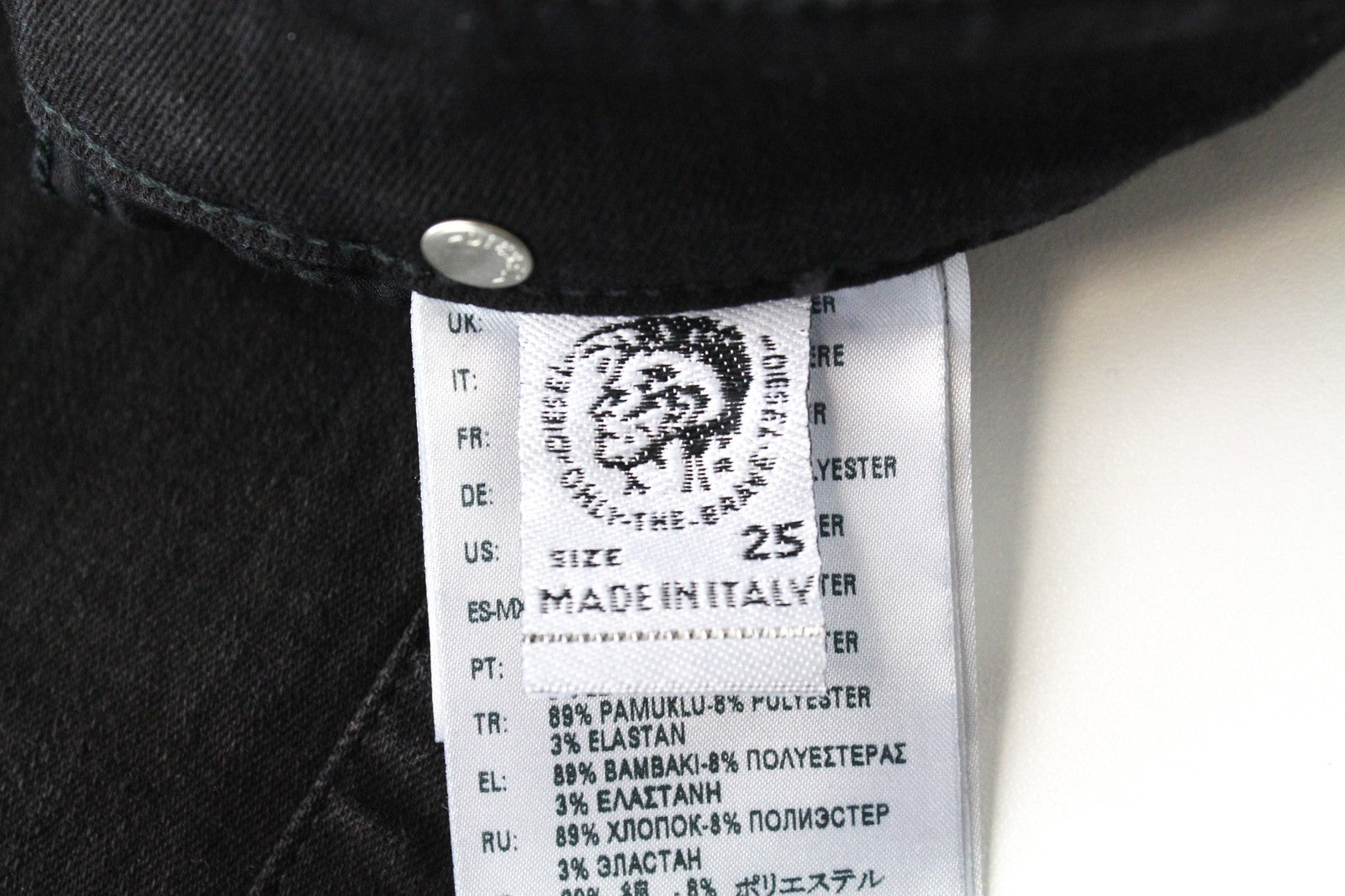 DIESEL Slandy 085AV Women's W25/L30 Distressed Hem Super Slim Skinny Jeans