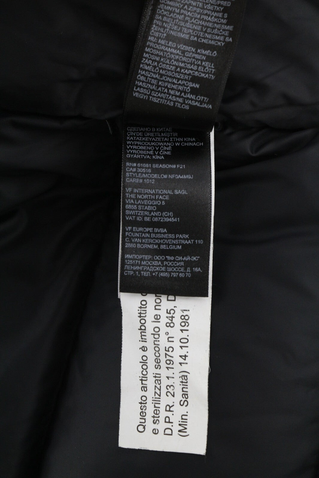 THE NORTH FACE Diablo Mens Jacket S Black 700 Down Insulation Zipper  Puffer