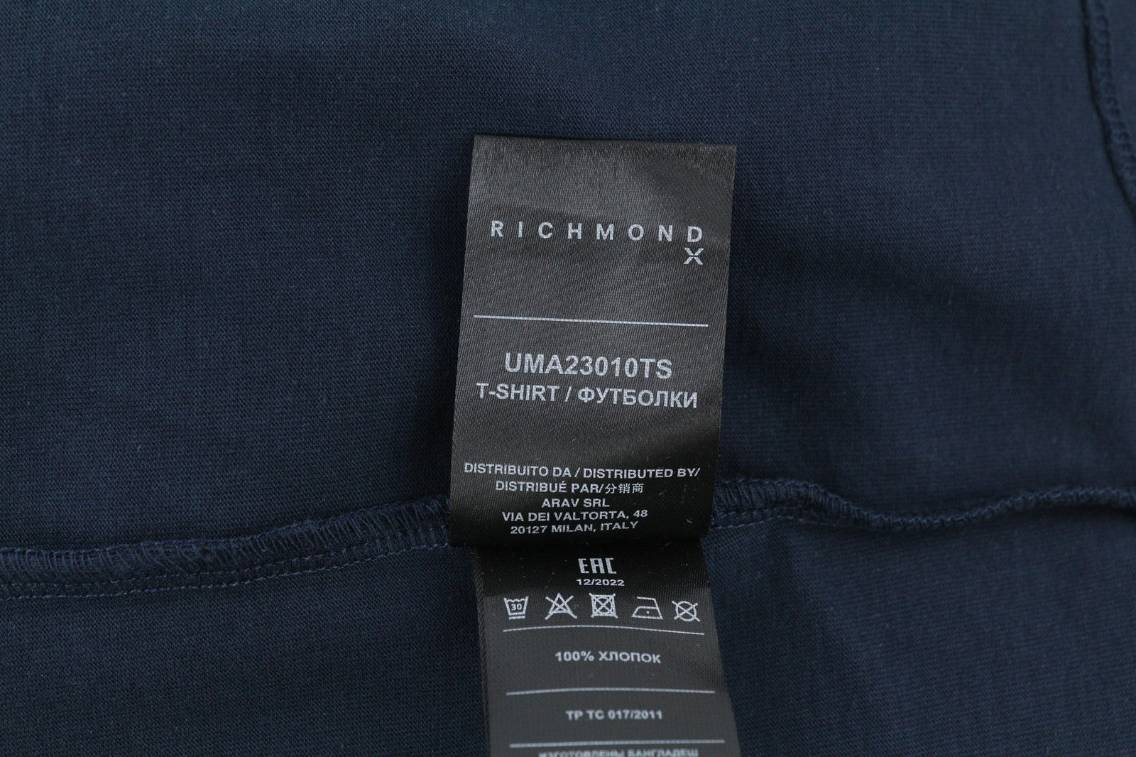 RICHMOND Mens T-Shirt M Dark Blue Short Sleeve Crew Front White  All Seasons