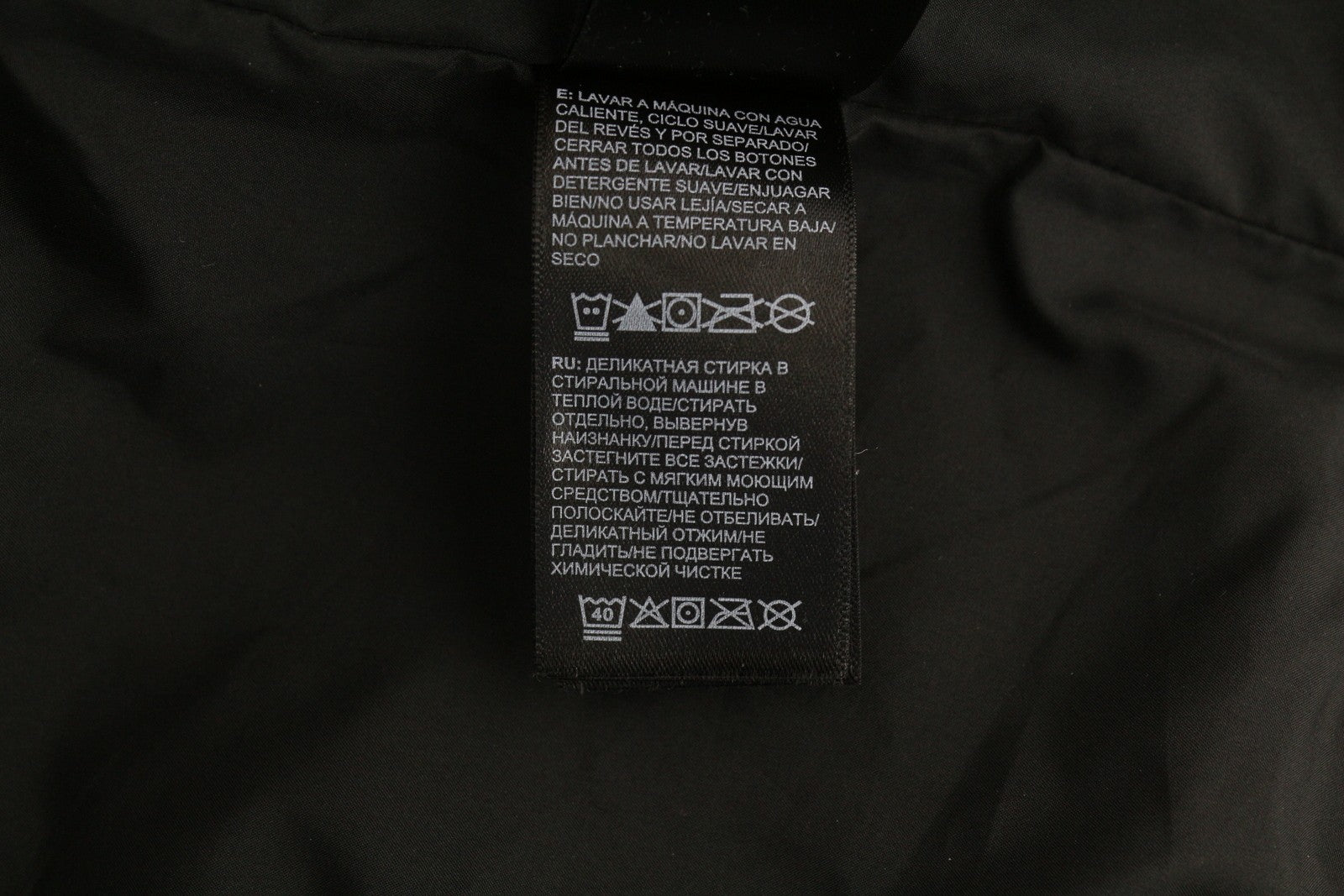 THE NORTH FACE Men Jacket M Black Windwall Neck Snap Buttons Lightweight