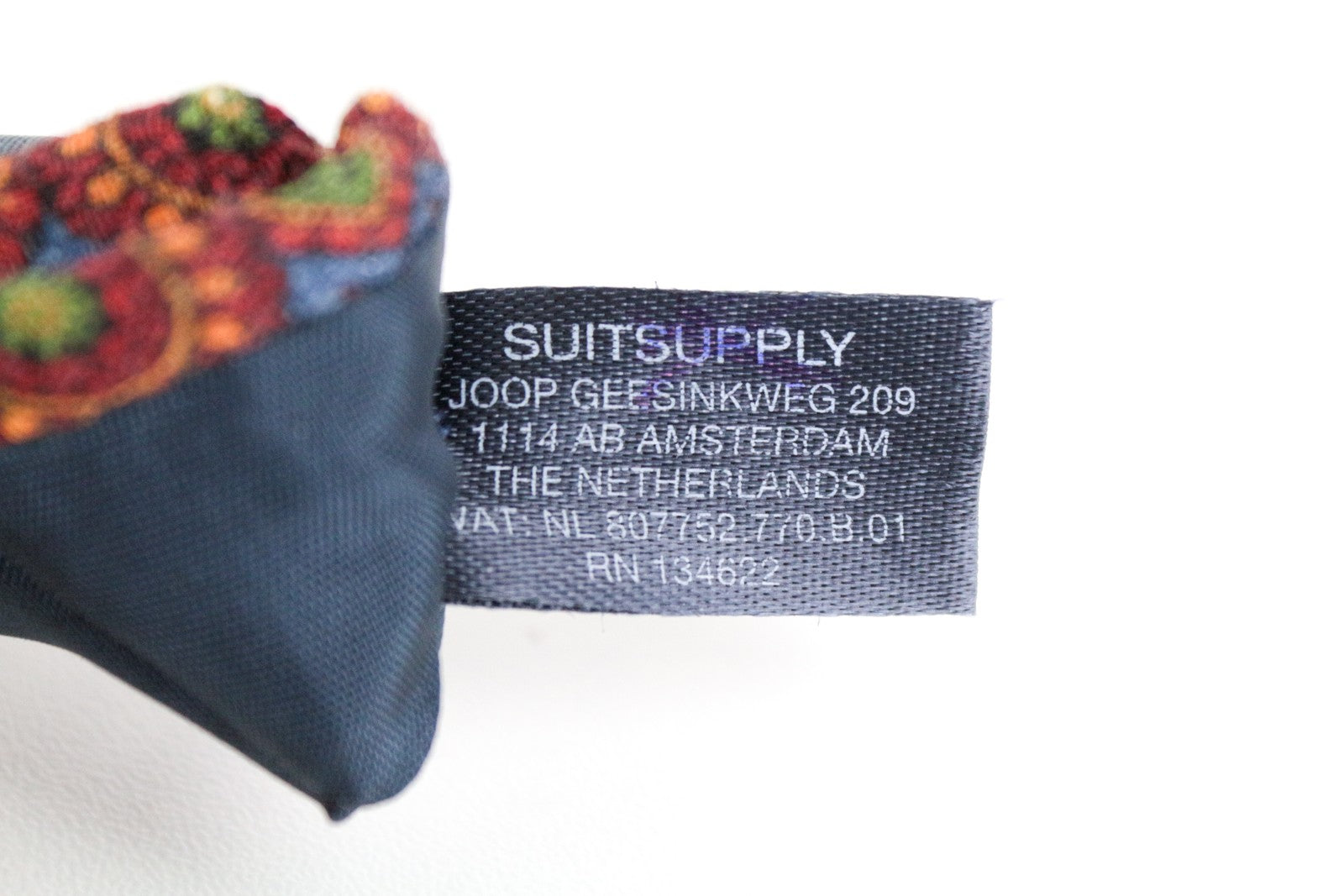 SUITSUPPLY Men's Tie ~150x8.5 Red Blue Pattern Wool Silk Pointed End